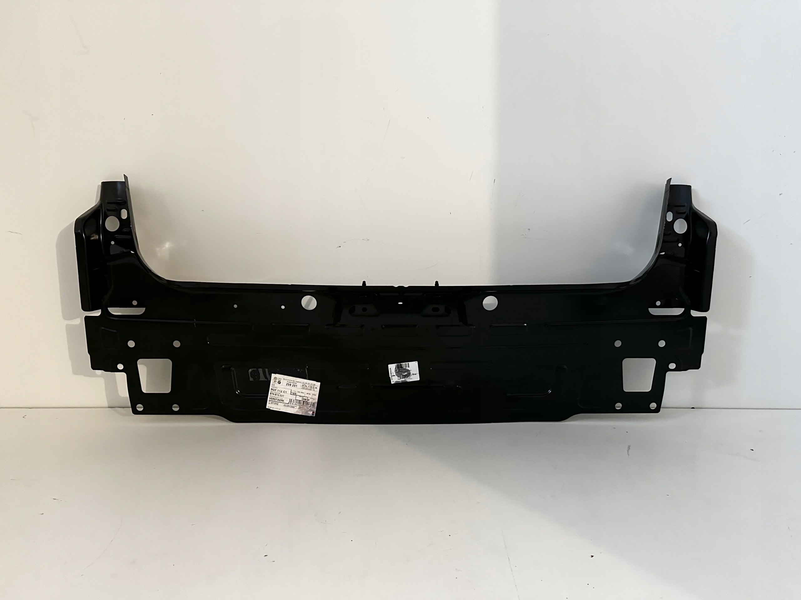 AUDI A3 8Y4 SPORTBACK PAS TYLNY ŚCIANKA NOWY ORYG !