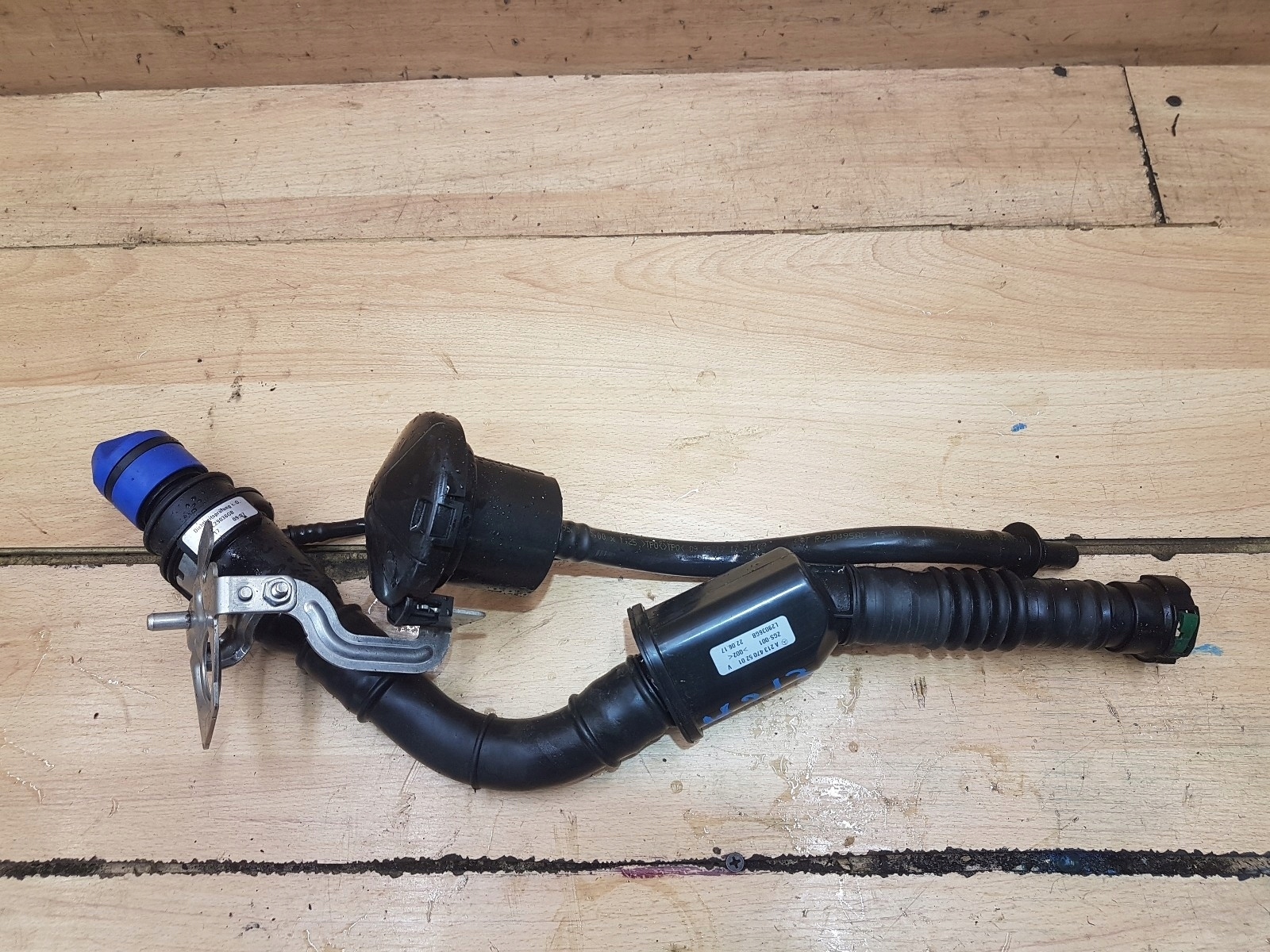 WLEW RURA PALIWA ADBLUE MERCEDES W213 2.0 CDI