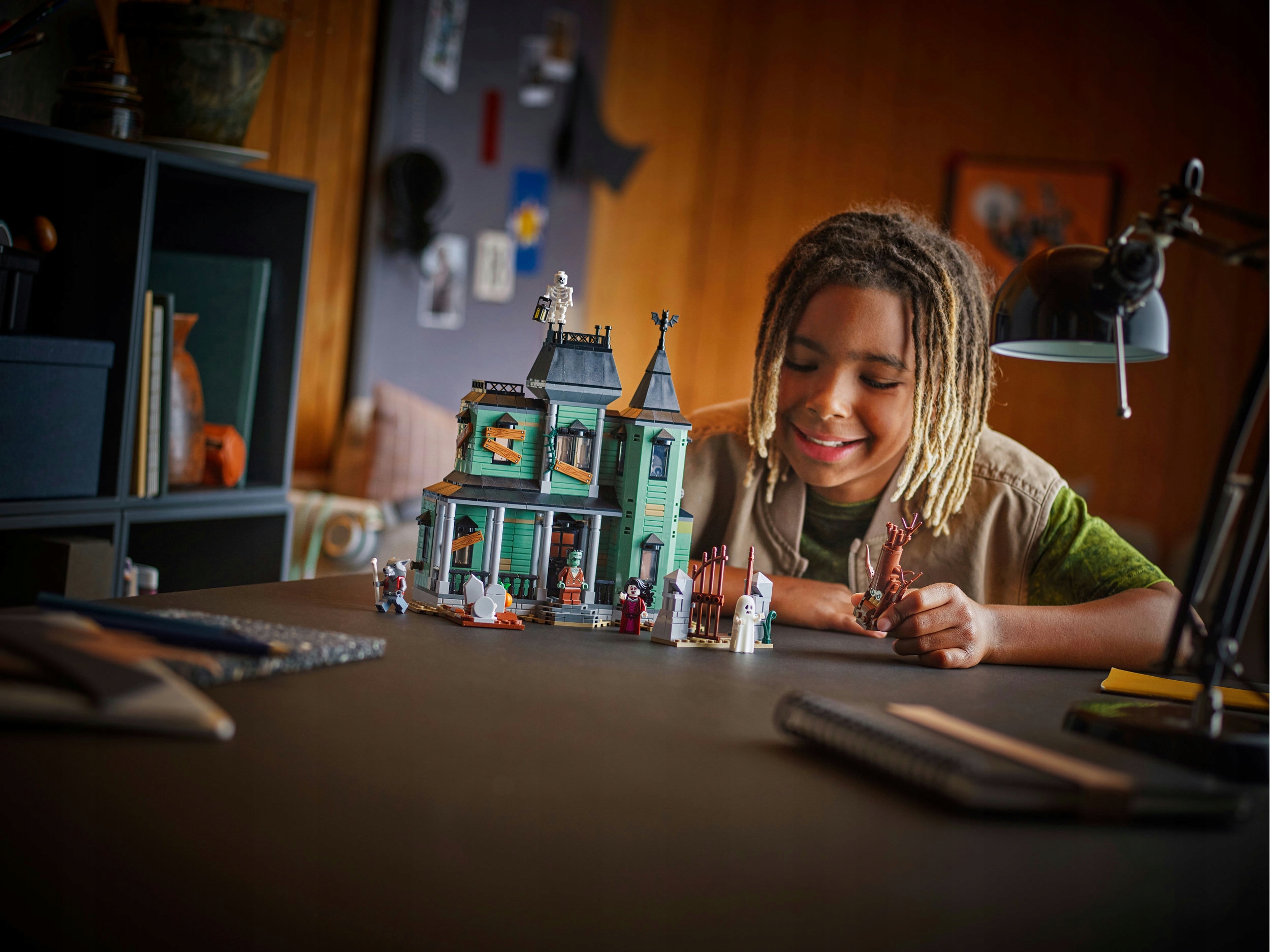 LEGO Creator 3 w 1 31167 Nawiedzona rezydencja Liczba elementów 736