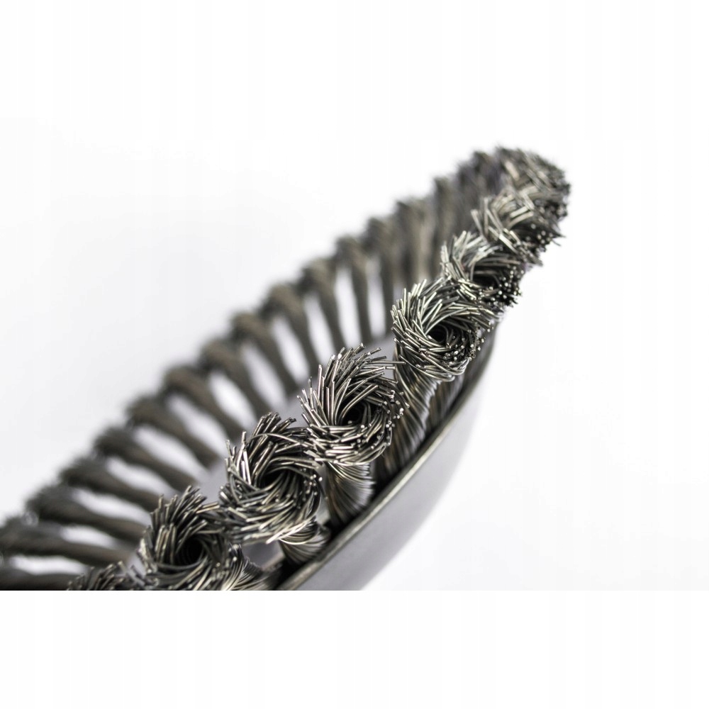 SZCZOTKA DRUCIANA DO KOSY SPALINOWEJ GŁOWICA 200mm TARCZA SKRĘCONA PLECIONA Typ szczotka do kosy