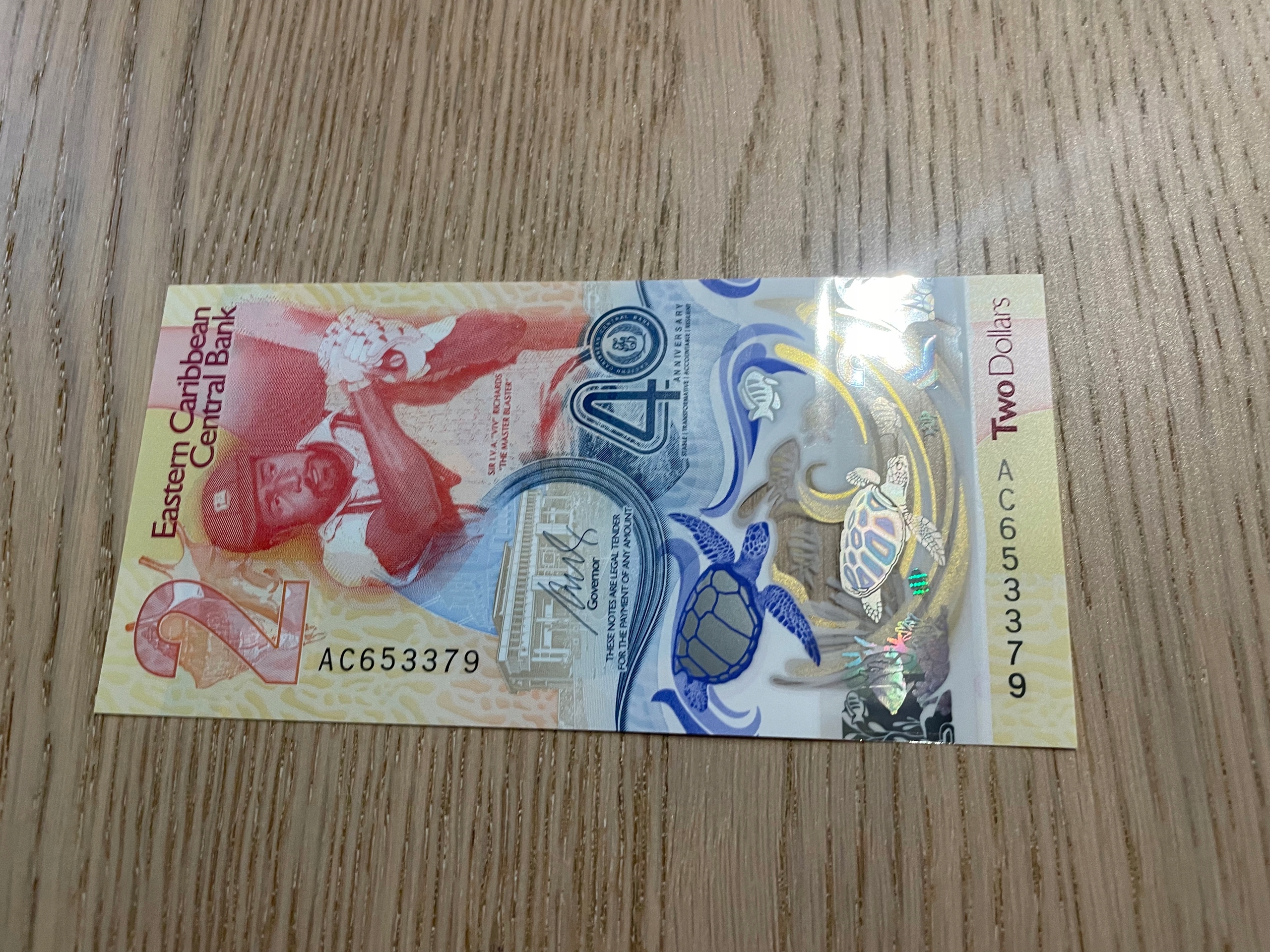 Karaiby Wschodnie - 2 dolary - UNC