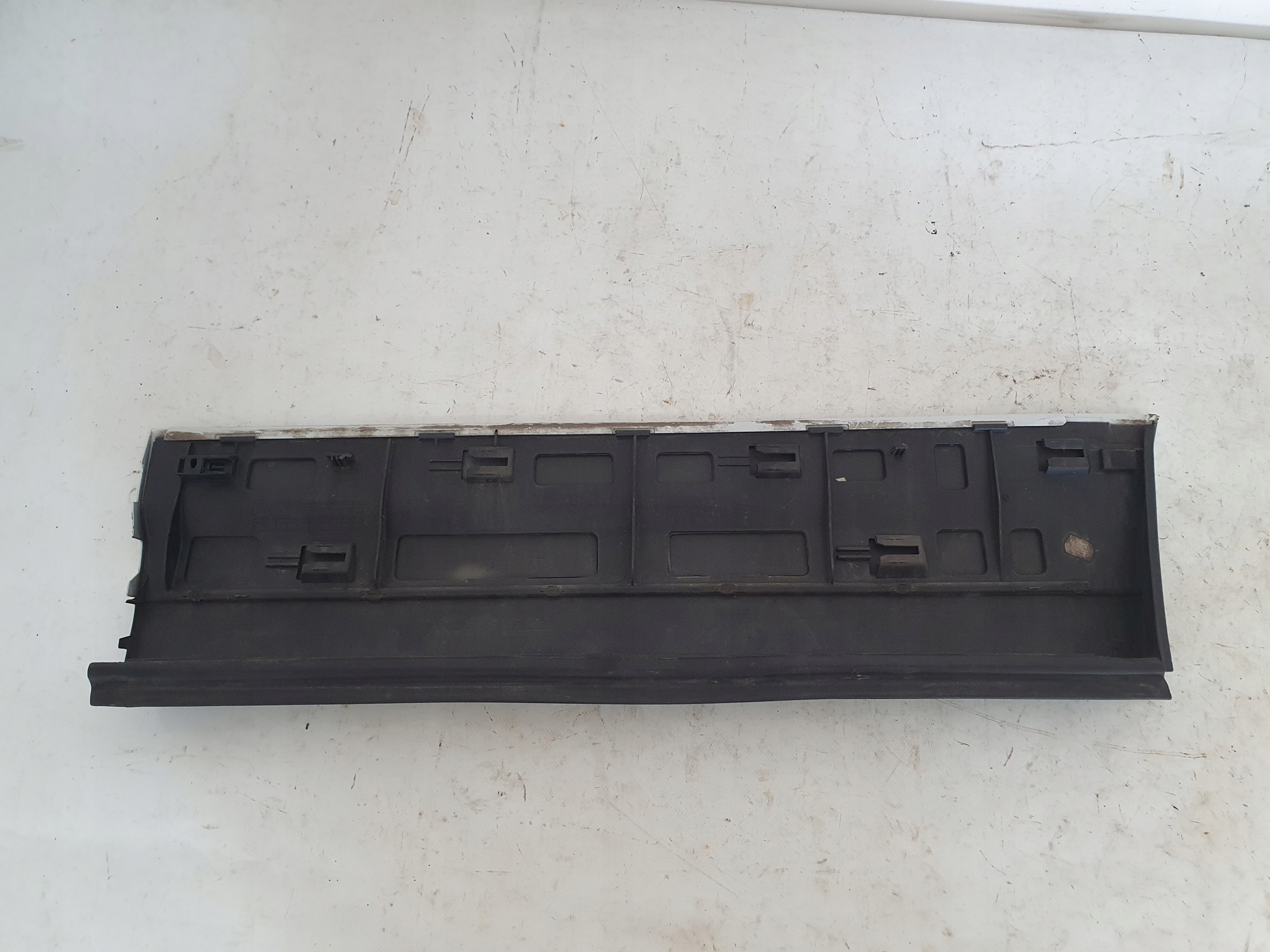 PORSCHE CAYENNE 7P5 moulding door right rear part 7P5839788G