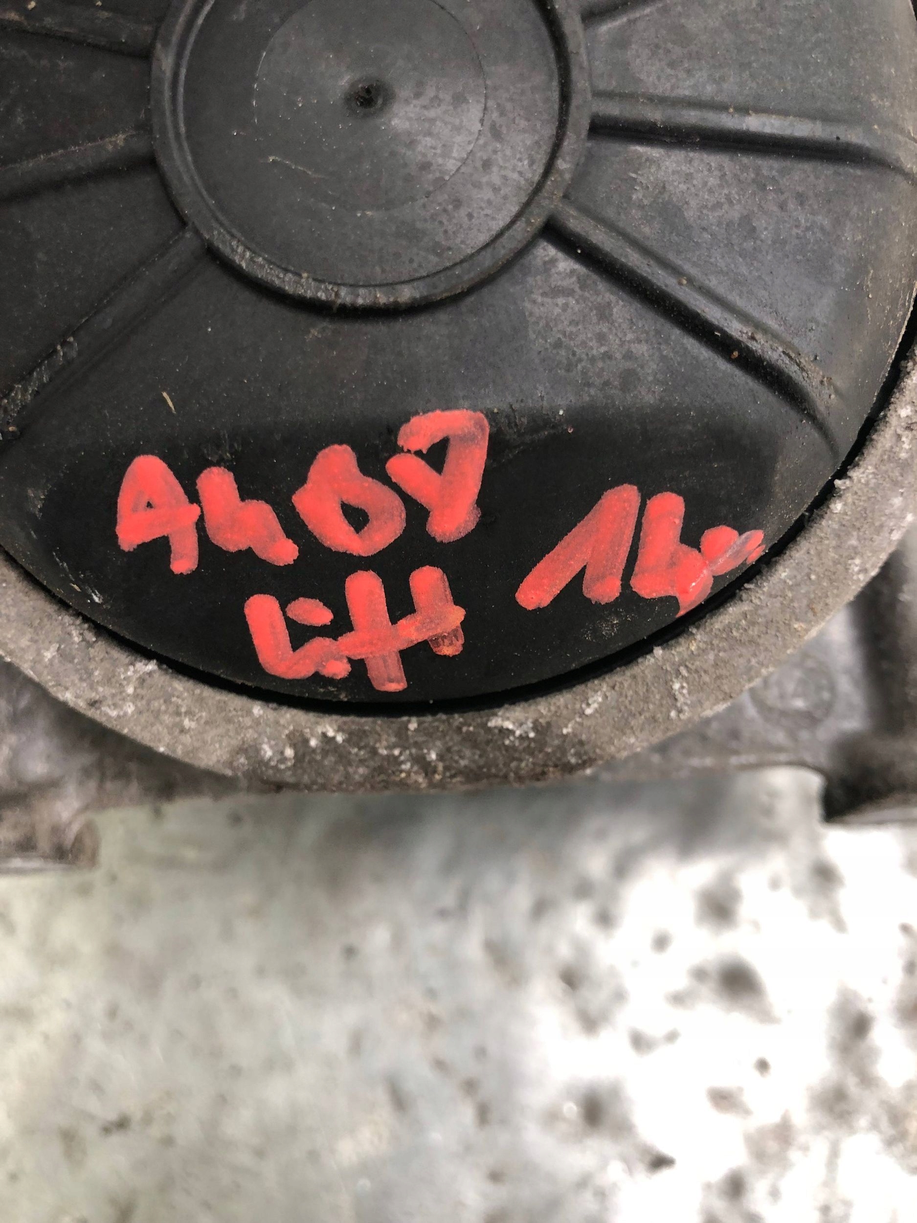 holder engine mount AUDI A4 B8 LIFT sedan 8R0199381