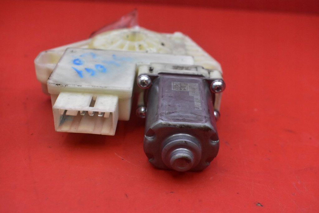mini motor PODNOSNIKA windows left front EU 6V1959801B SKODA FABIA III 14-18