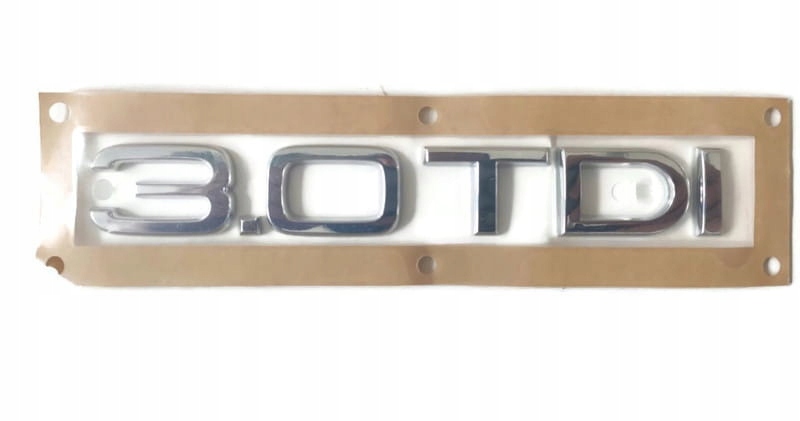 Надпись емблема 3.0 TDI на задняя двери багажника Audi A8 Q7