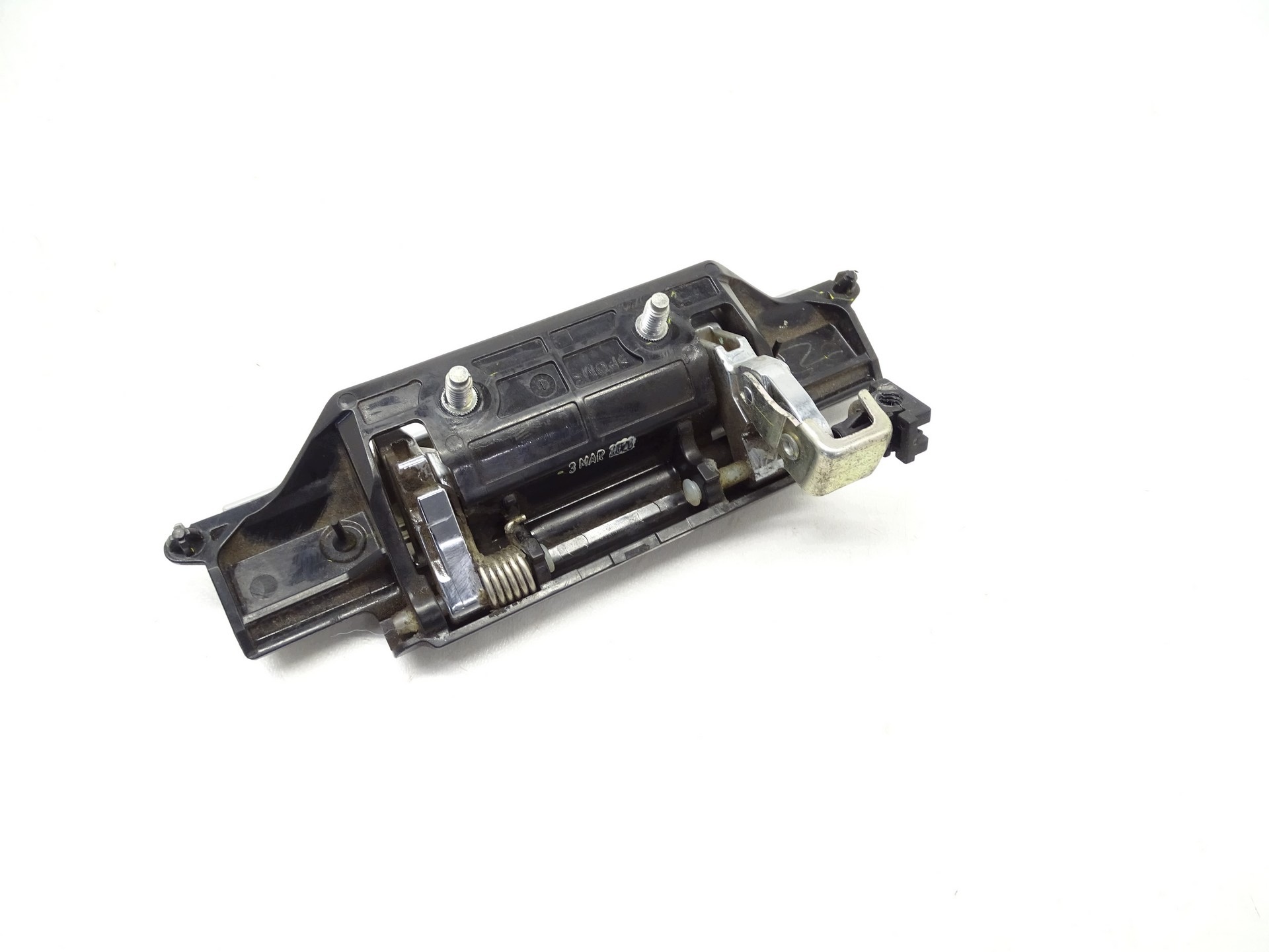 handle of rear bonnet boot MITSUBISHI L200