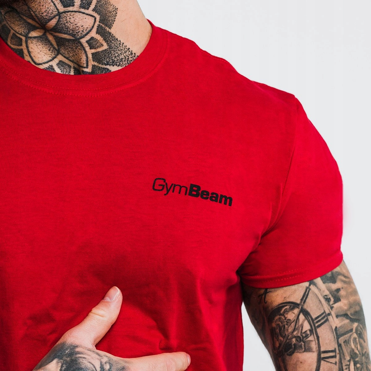MĘSKA KOSZULKA SPORTOWA BASIC T-SHIRT FIT DOPASOWANA - GymBeam M czerwona Marka GymBeam