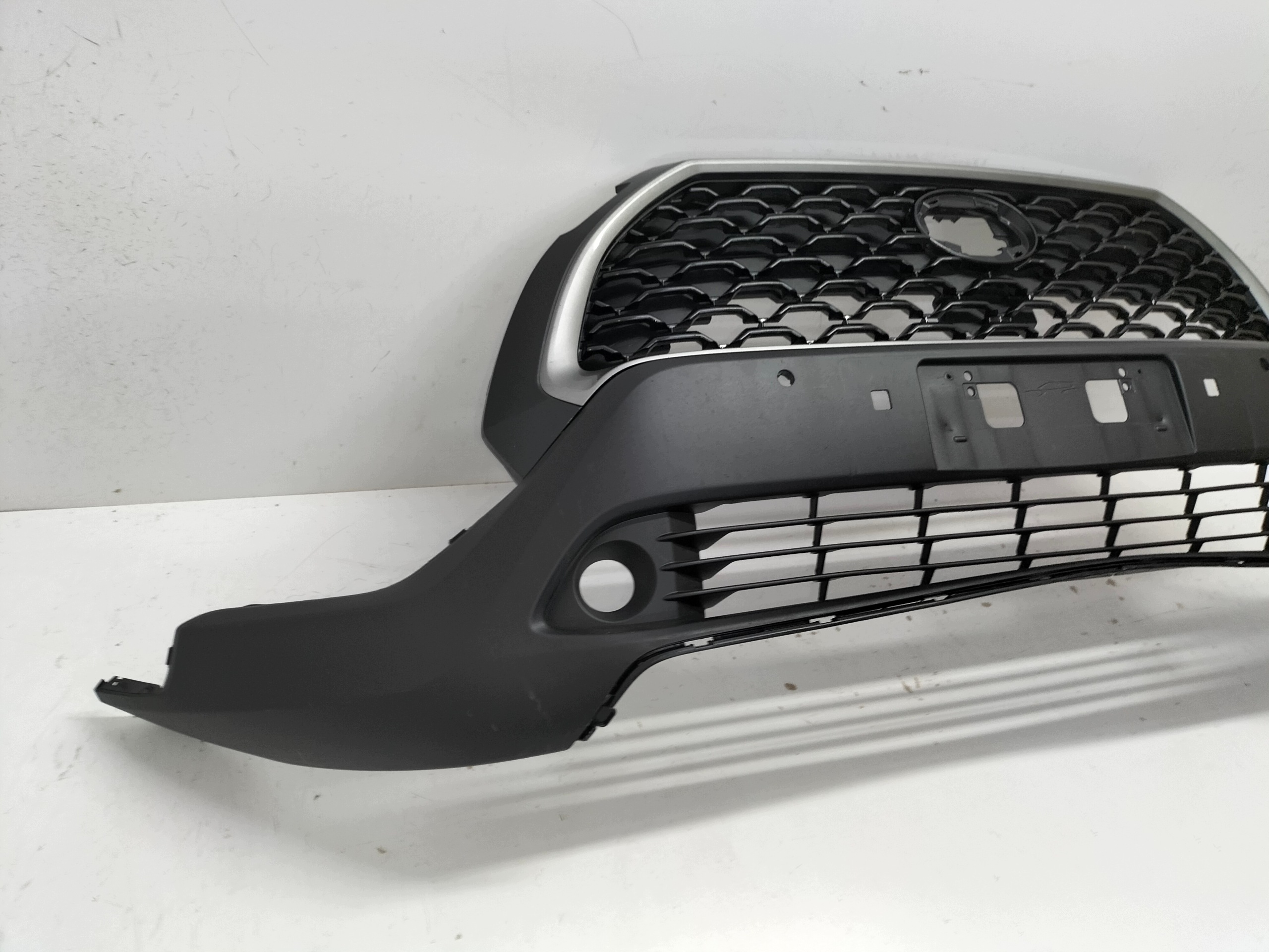 grille grid grill spoiler front TOYOTA COROLLA CROSS 20