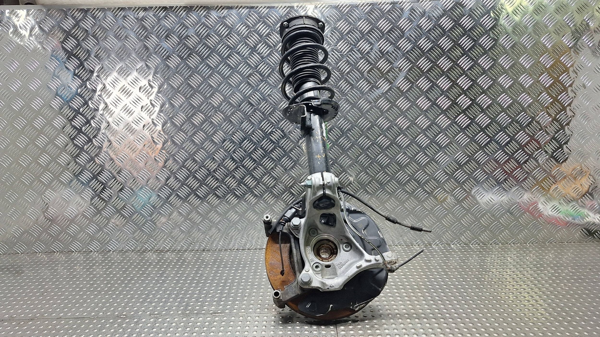 swing shock absorber right front 5QF413031CJ 5Q0407258C AUDI Q3 83A ATECA