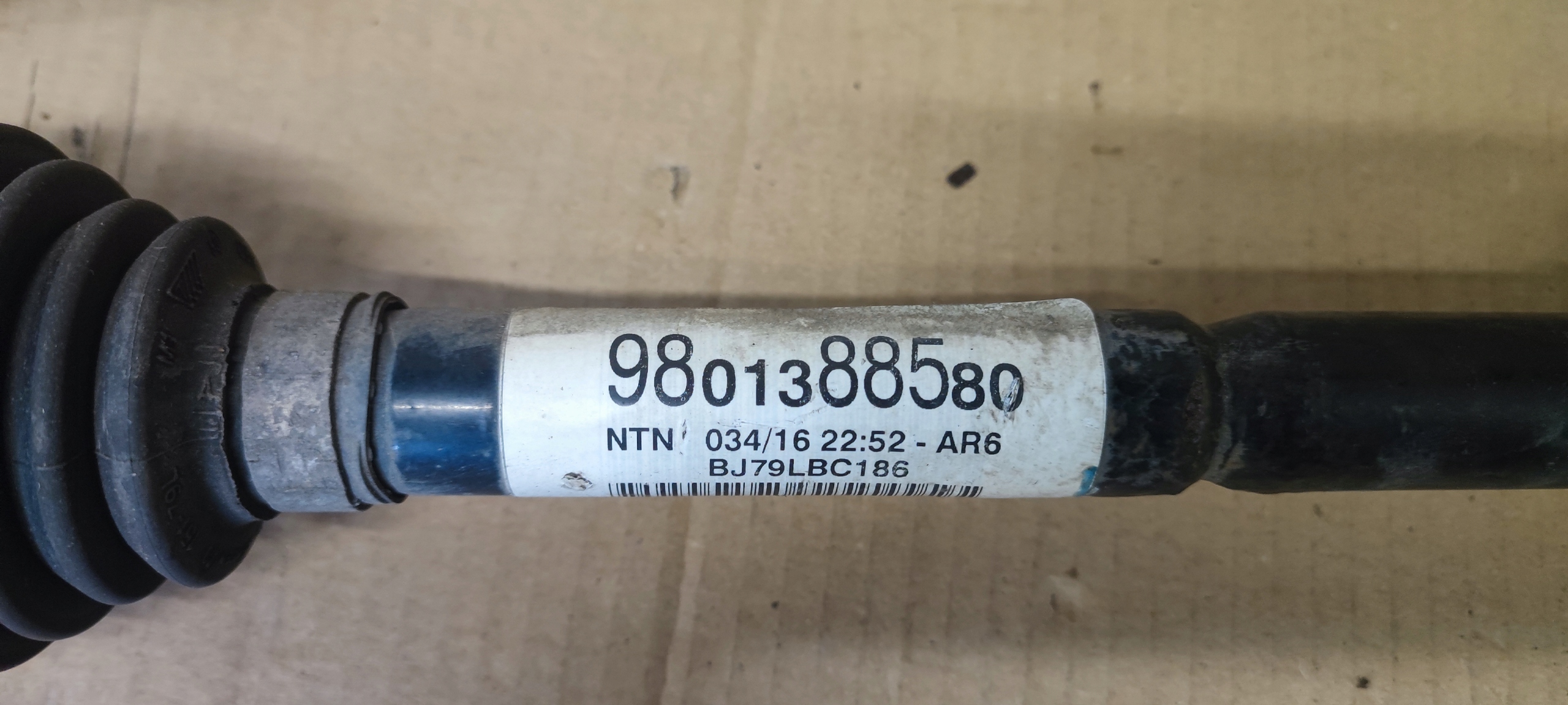 CITROEN C3 II LIFT 13-16r. semi-axis semi-axis left 1.0 VTI