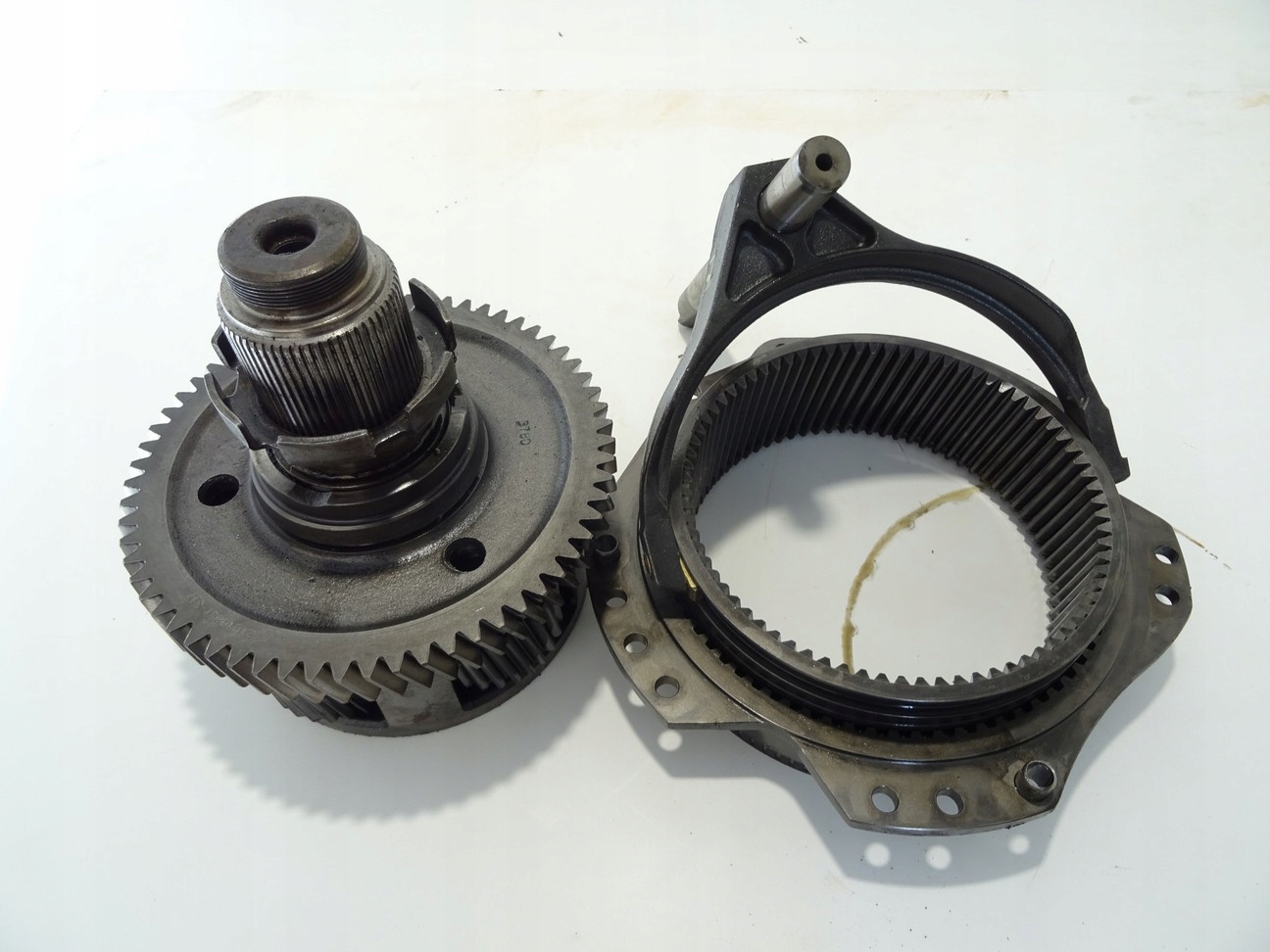 21010667 21482847 - ПЛАНЕТАРНЫЙ РЕДУКТОР RENAULT TRUCKS T460P 13-22