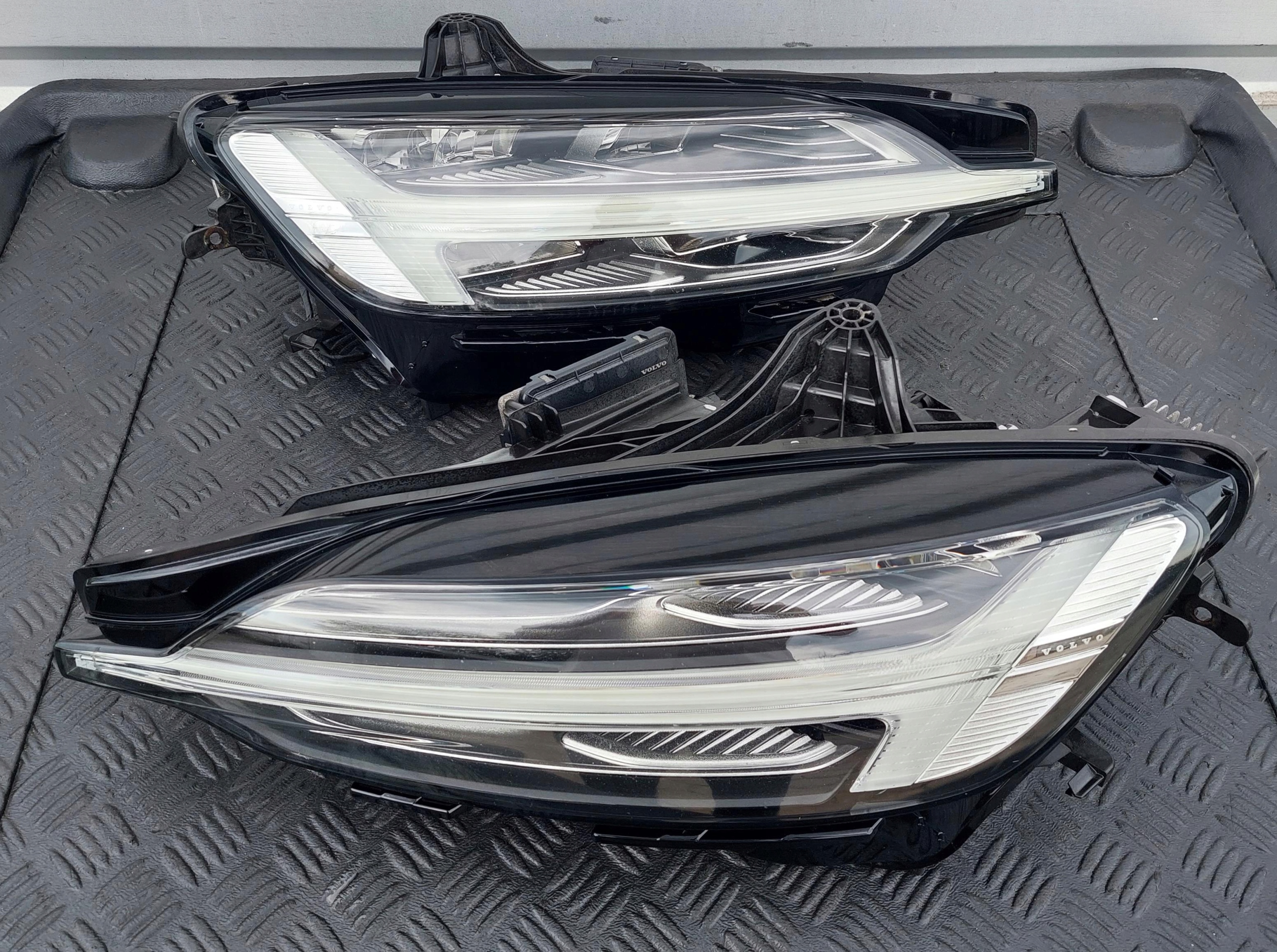light front front right complete LED VOLVO S60 III V60 II