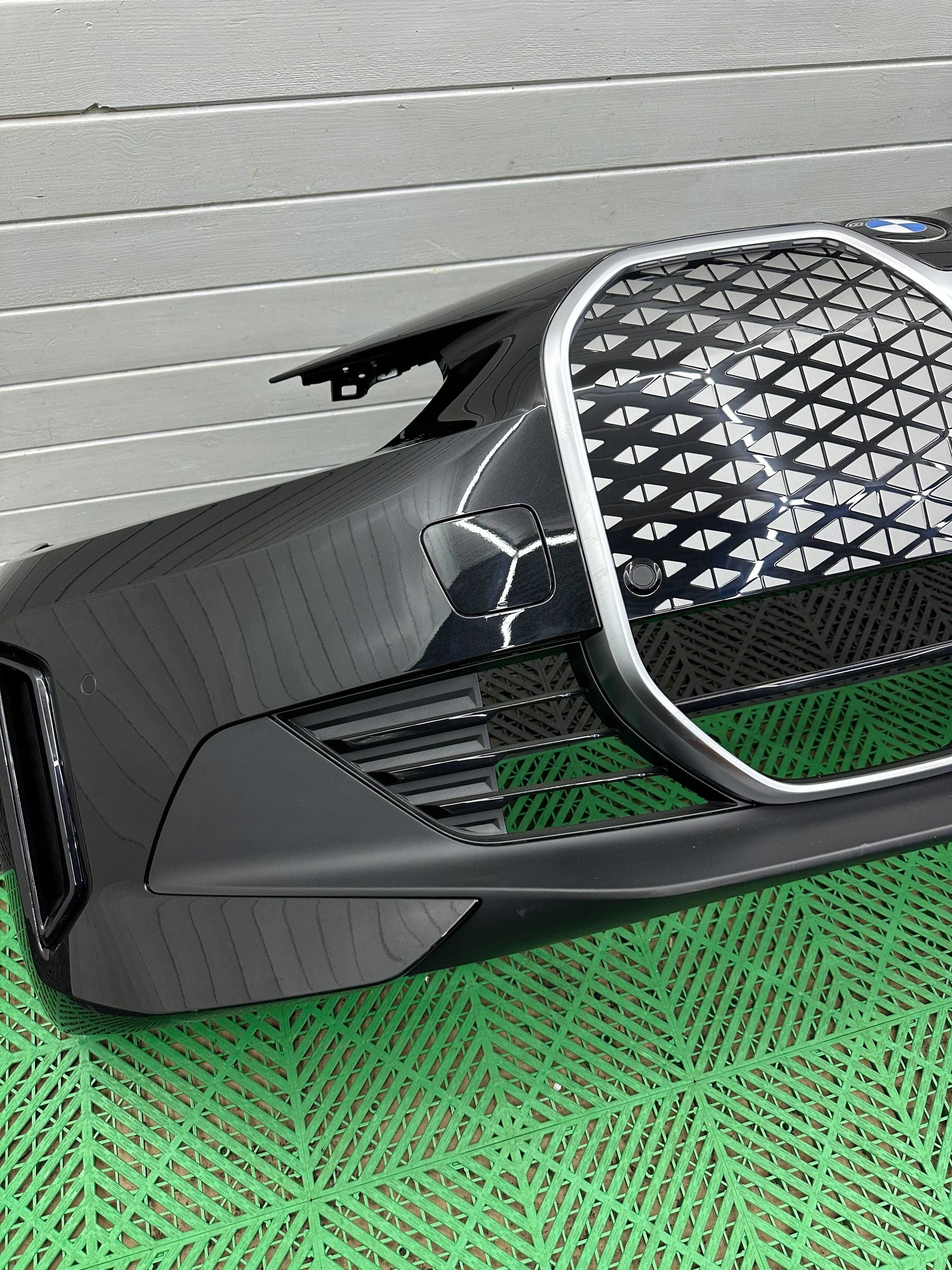 front bumper front BMW i4 G26 USA complete