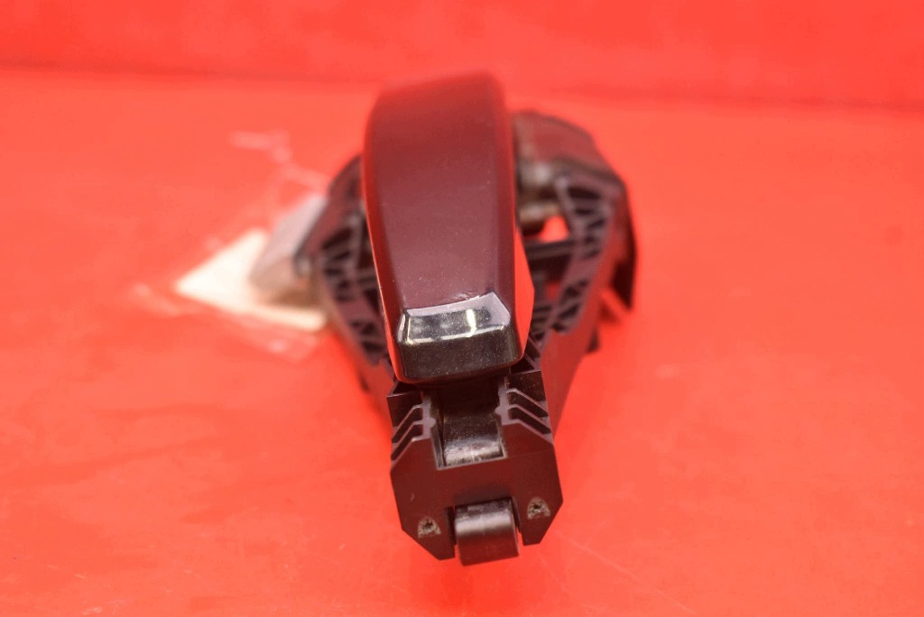 handle left front front black 13308535 OPEL INSIGNIA A 08-14