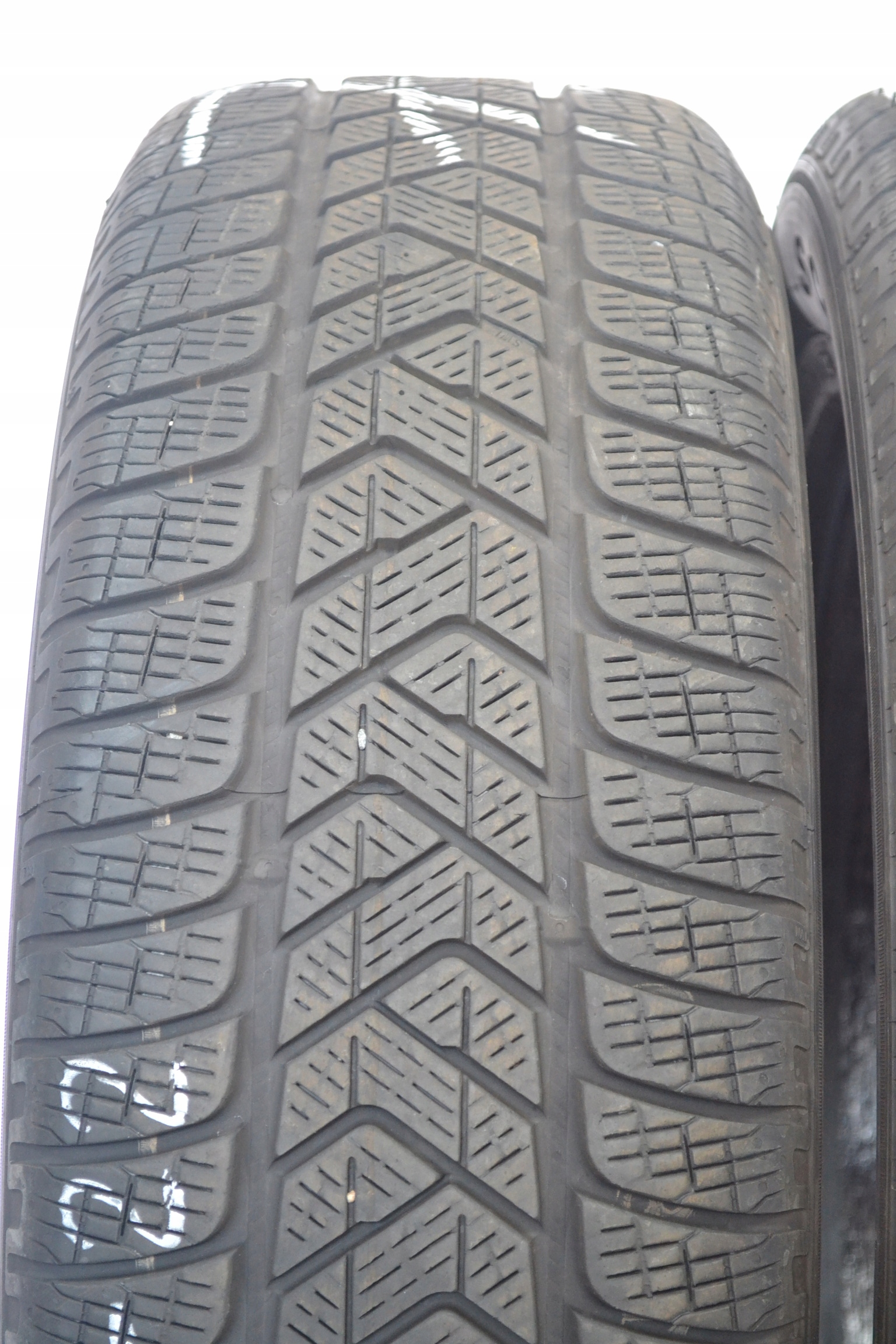215/65R17 99H PIRELLI SCORPION WINTER x2szt 7271z Sezon zimowe