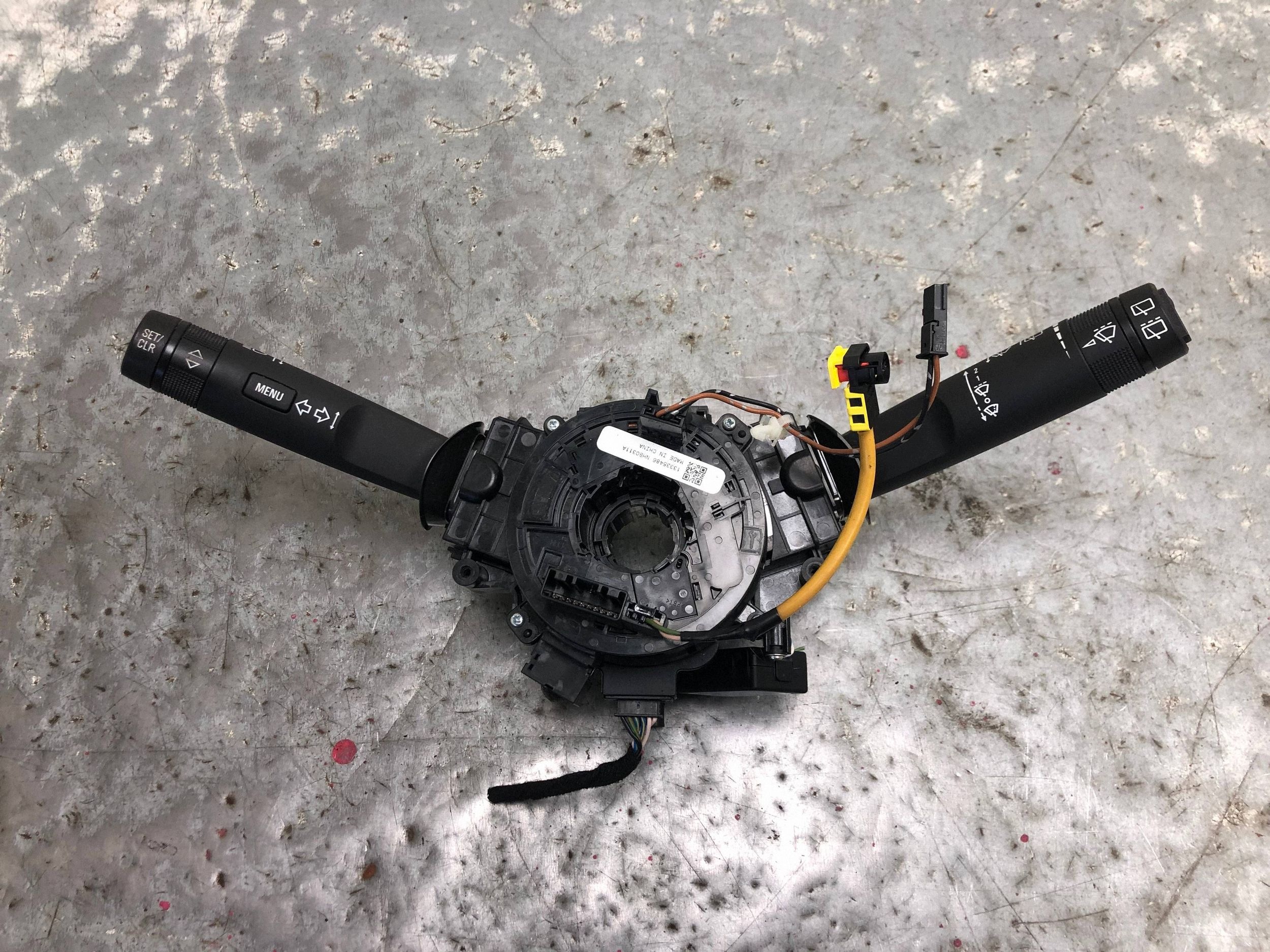 DEVIO LUCI TERGICRISTALLO TERGI OPEL ASTRA J 13335486 13500157
