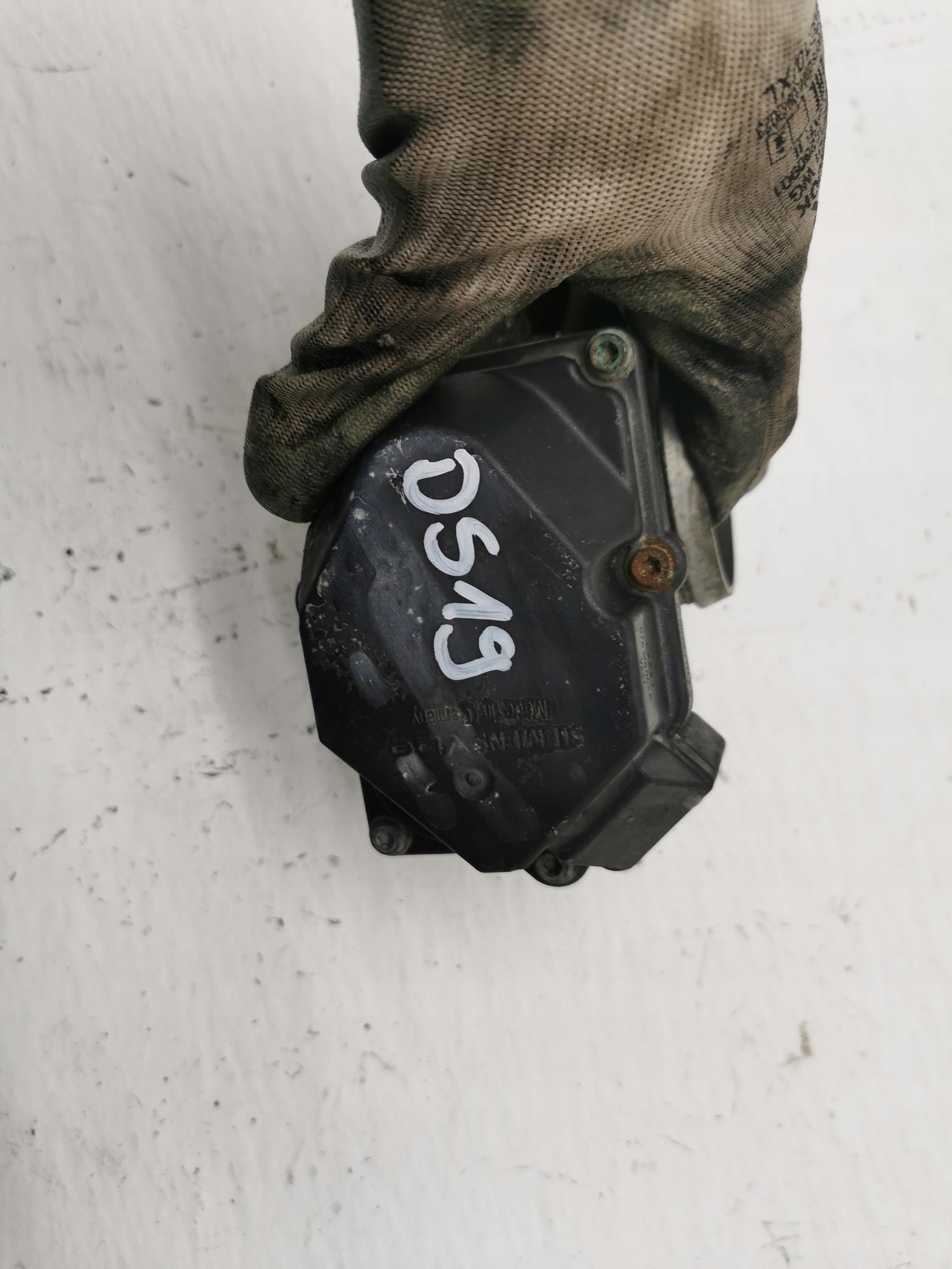 throttle flap VW CRAFTER 2.5 TDI 06-11 076128063A