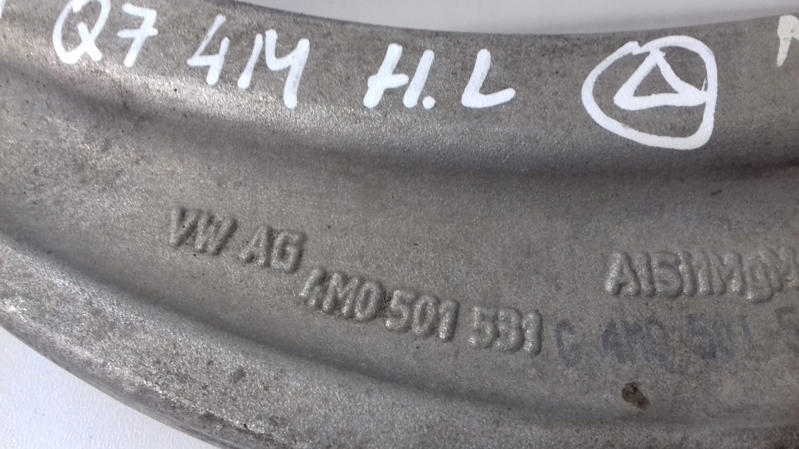 AUDI Q7 4M Querlenker links heck 4M0501531