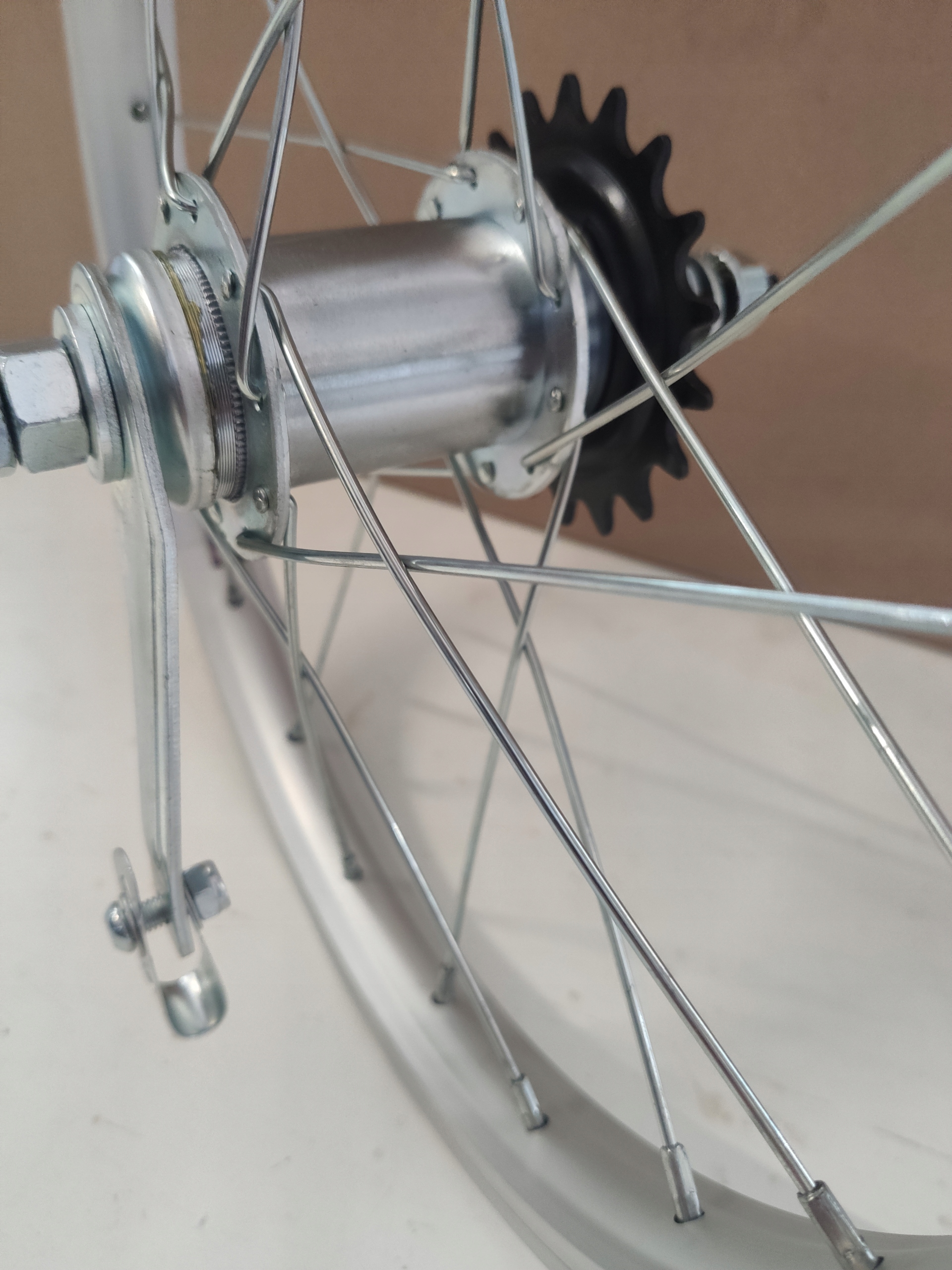 Koło 16 tył torpedo obręcz alu. z piastą torpedo Kod producenta 100294