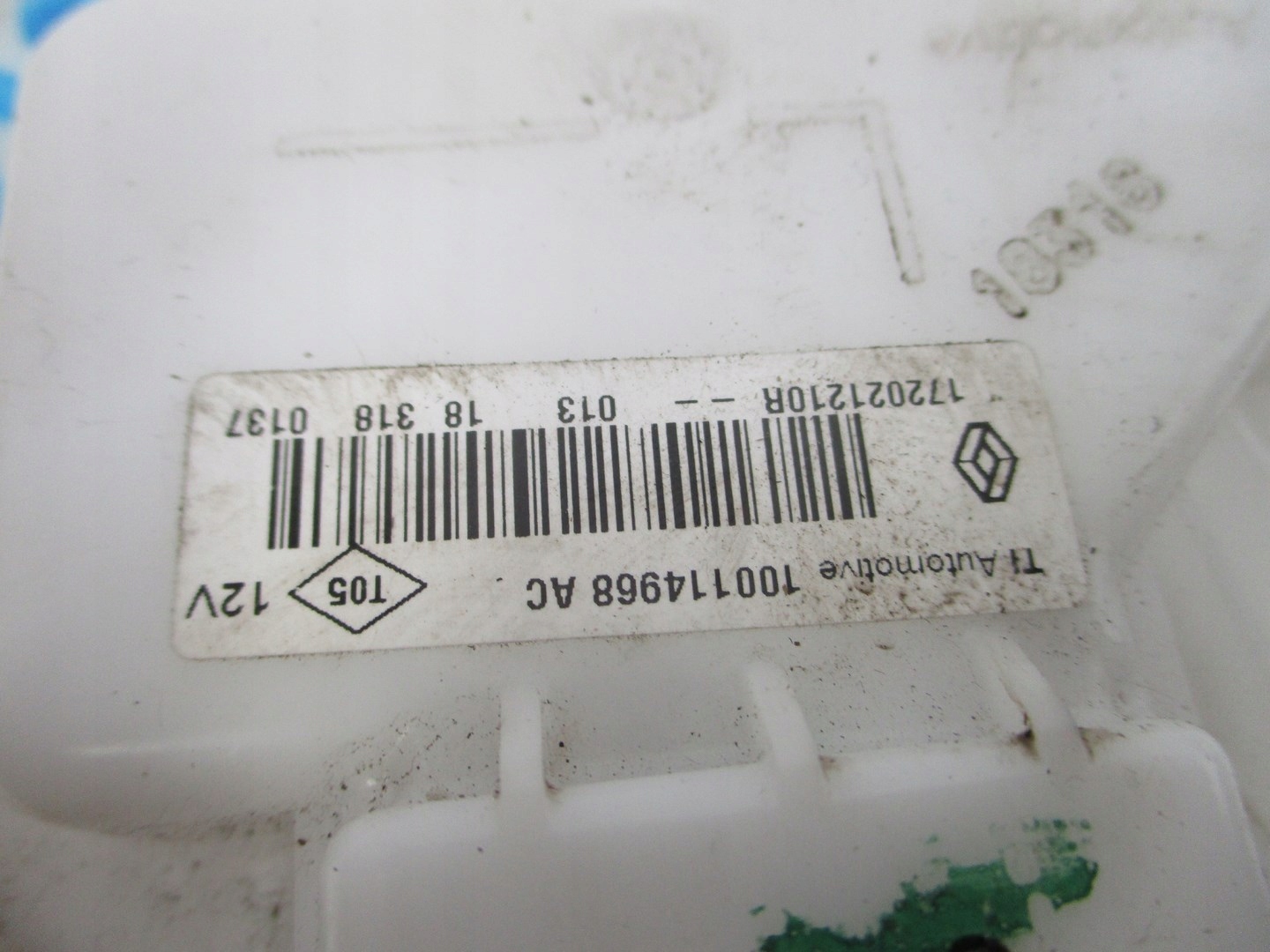 feed pump RENAULT CLIO V 172021210R