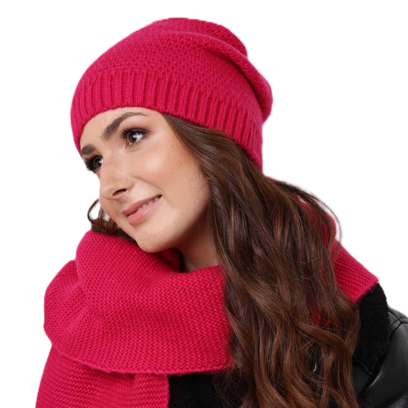 Dámská zimní teplá čepice a šála Fuchsia Amaranth, Polský Výrobek