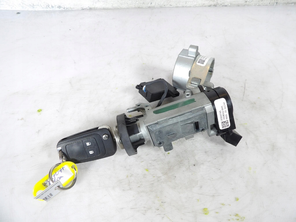 OPEL ASTRA J 1.3CDTI ignition 22762556
