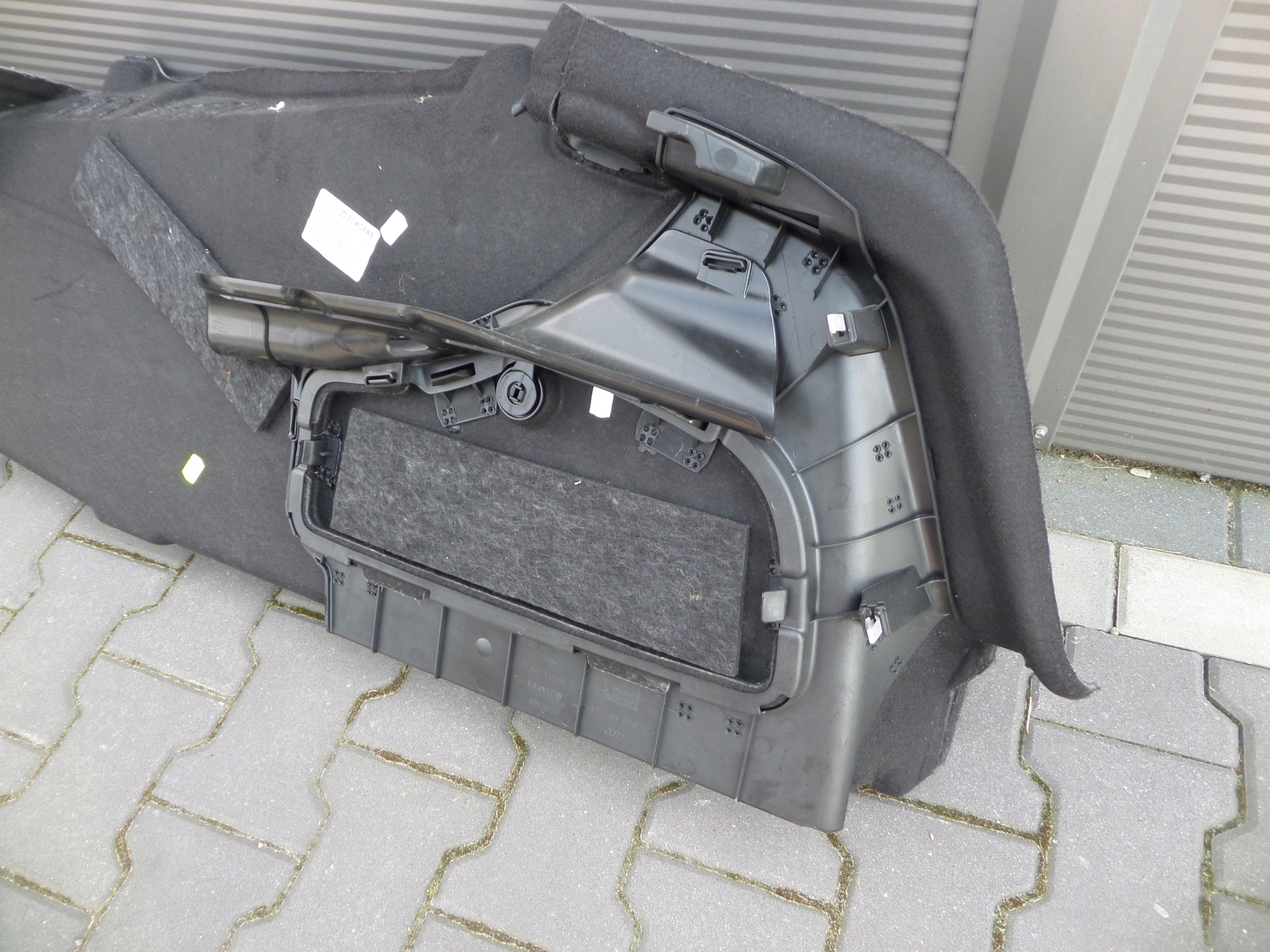 boot upholstery left AUDI A6 C7 sedan 4G5863887D 36R