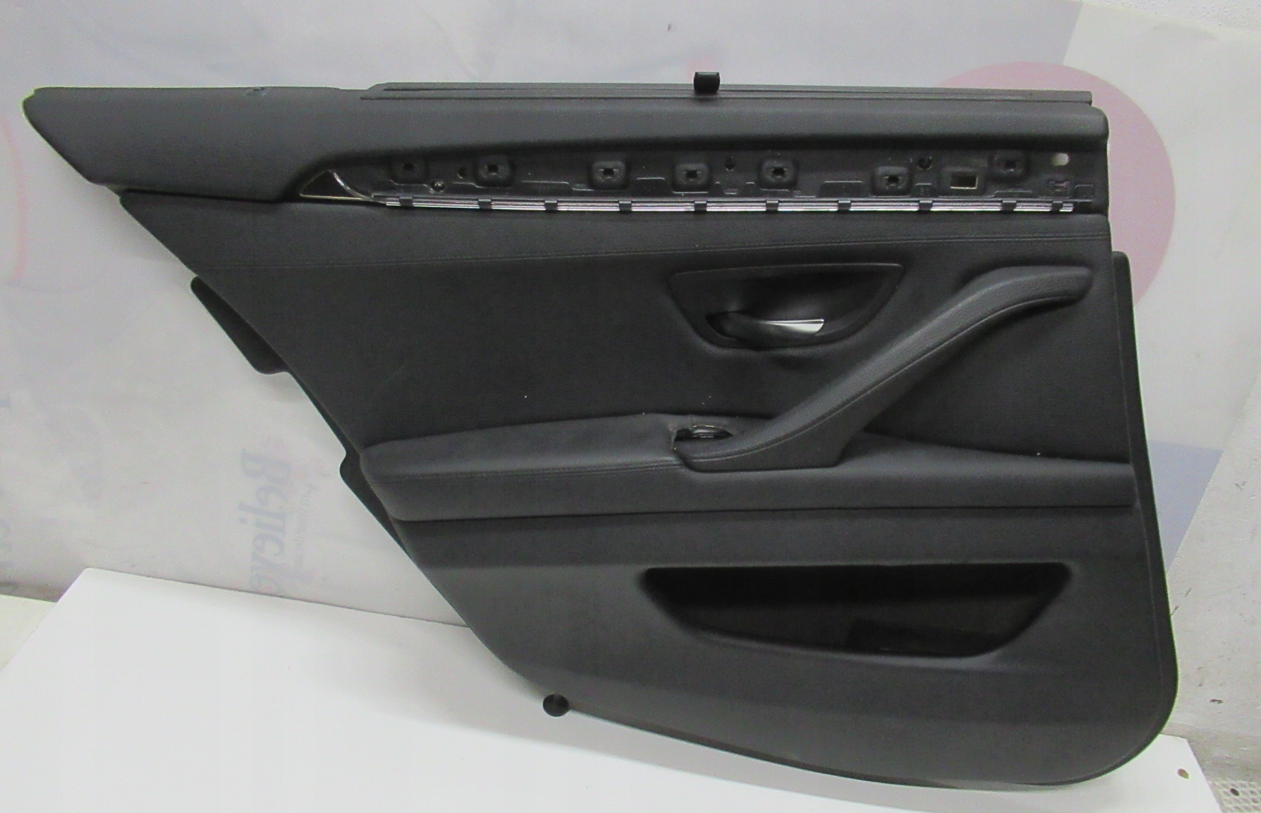 BMW 5 F10 2012R side door left rear part blinds