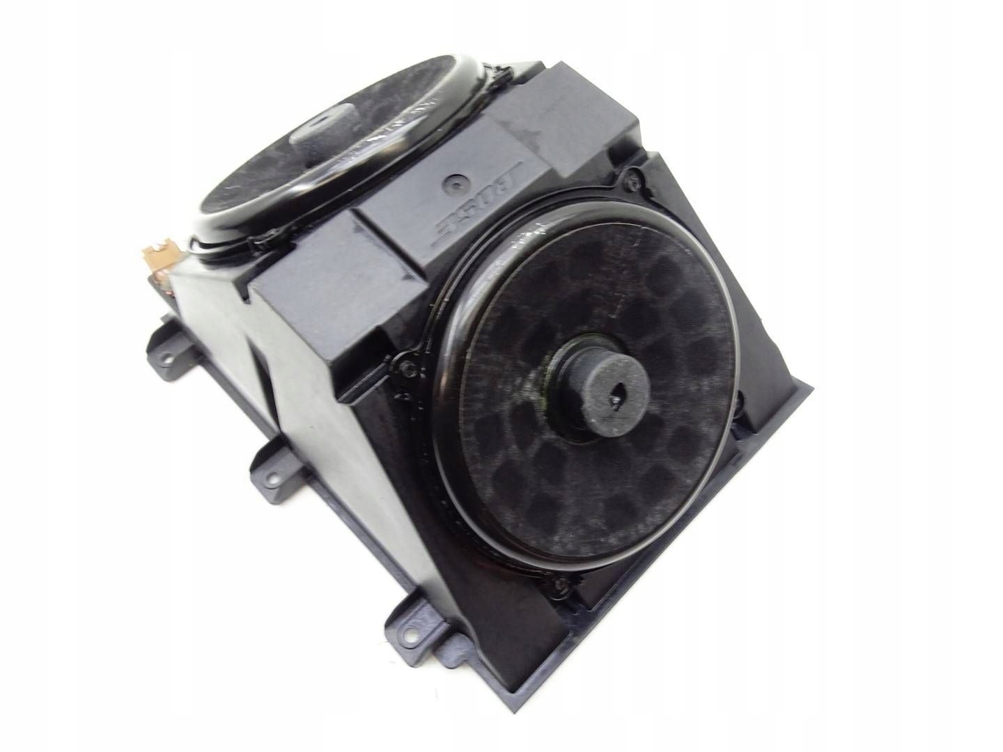 NISSAN GT-R R35 speaker BOSE 28170JF20A
