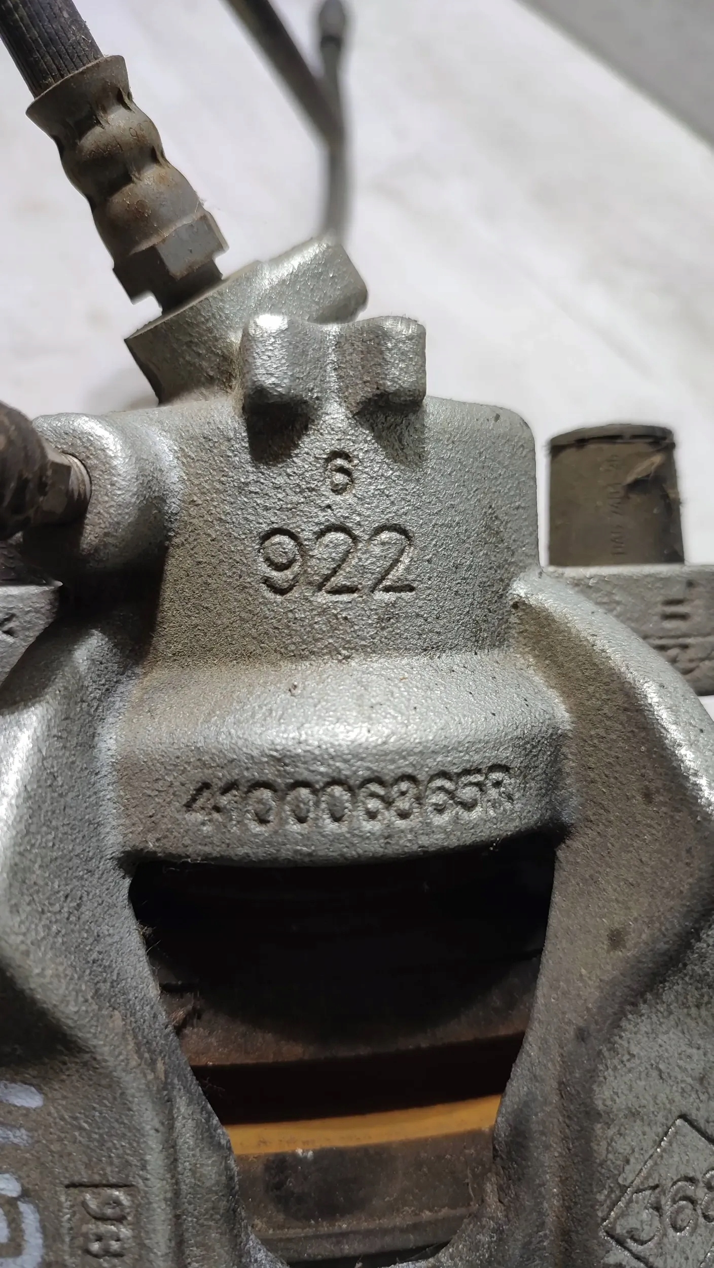 Dacia Logan II 2019r front side right caliper