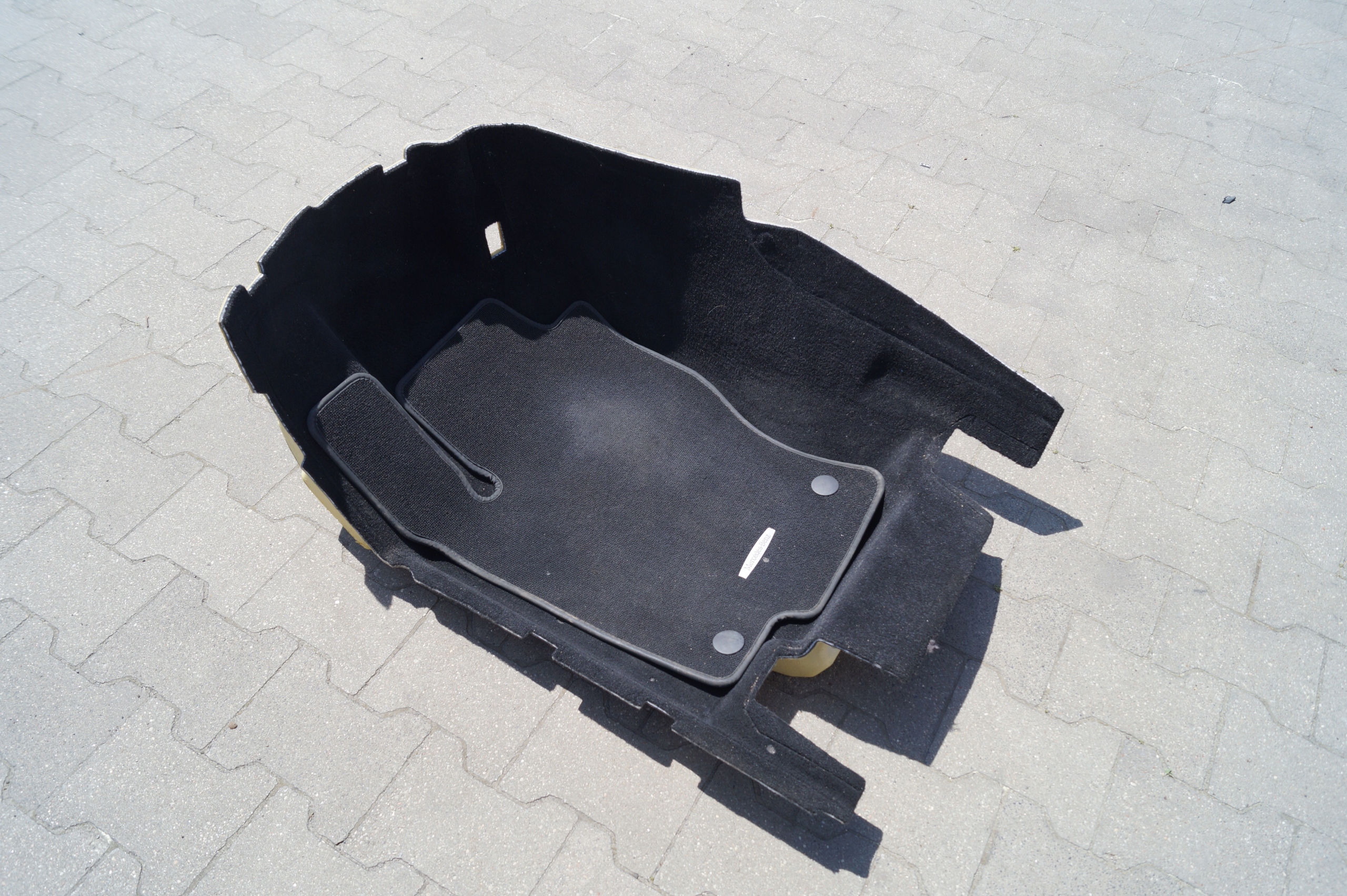 carpet mats front left MERCEDES ML W166 A166