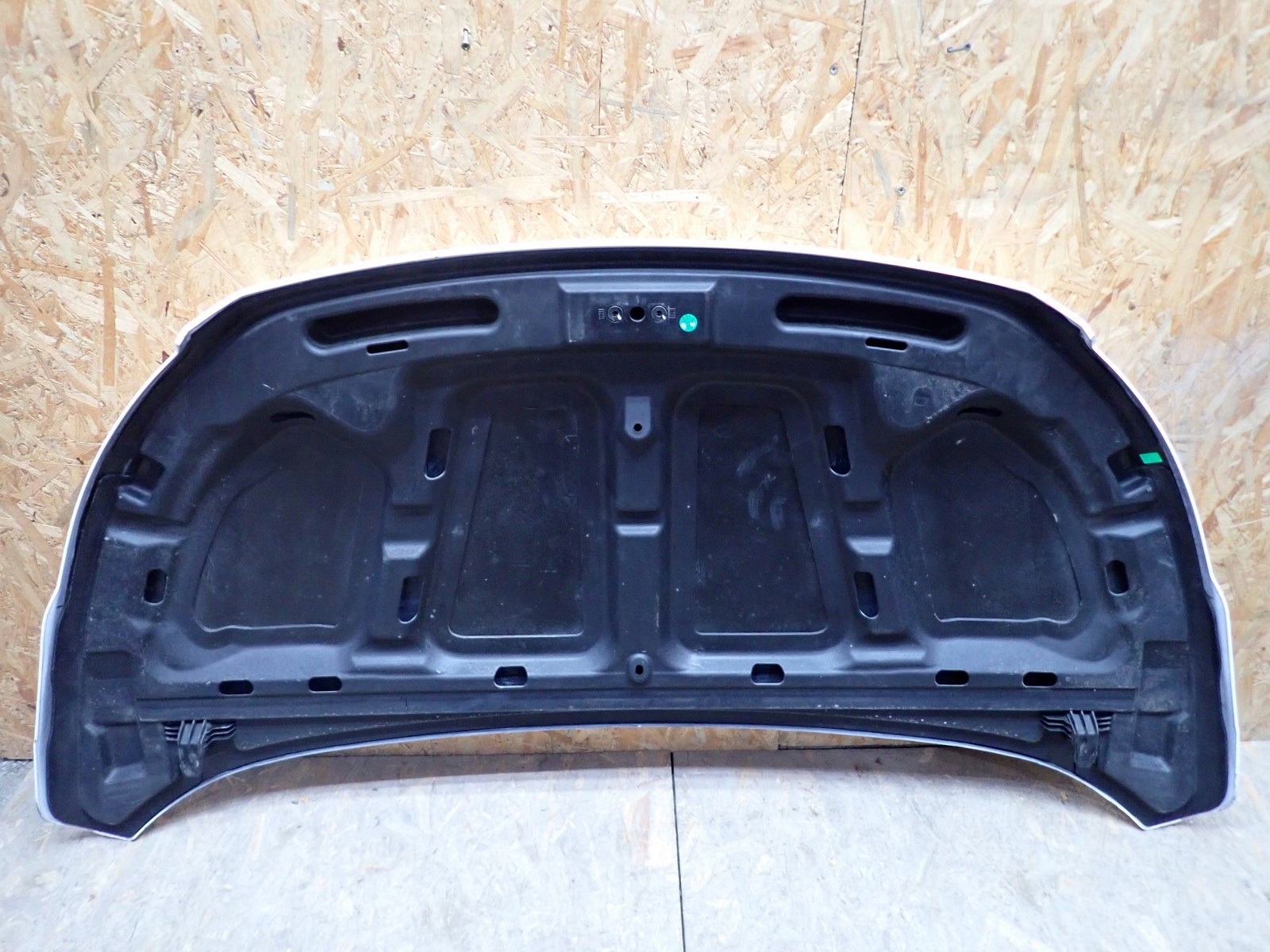 Capot MAXUS E DELIVER 3 2020