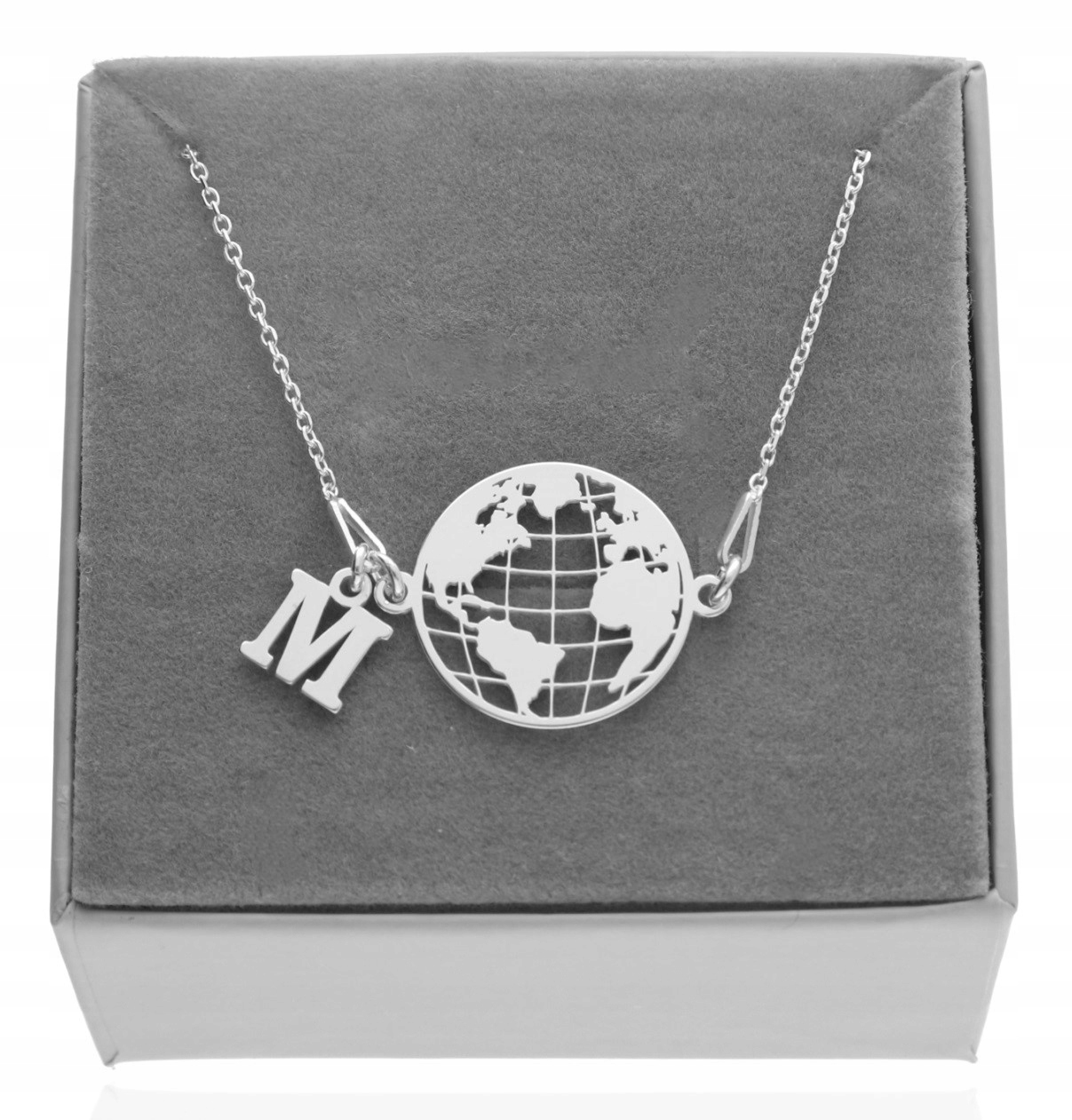 Srebrny naszyjnik Globus kula ziemska litera Literka Pudełko Srebro 925