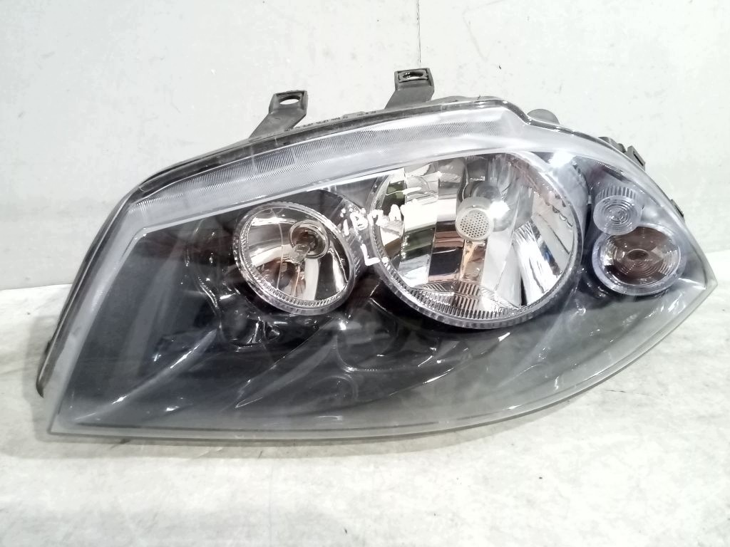 Seat Ibiza III 3 světlo levá předek přední