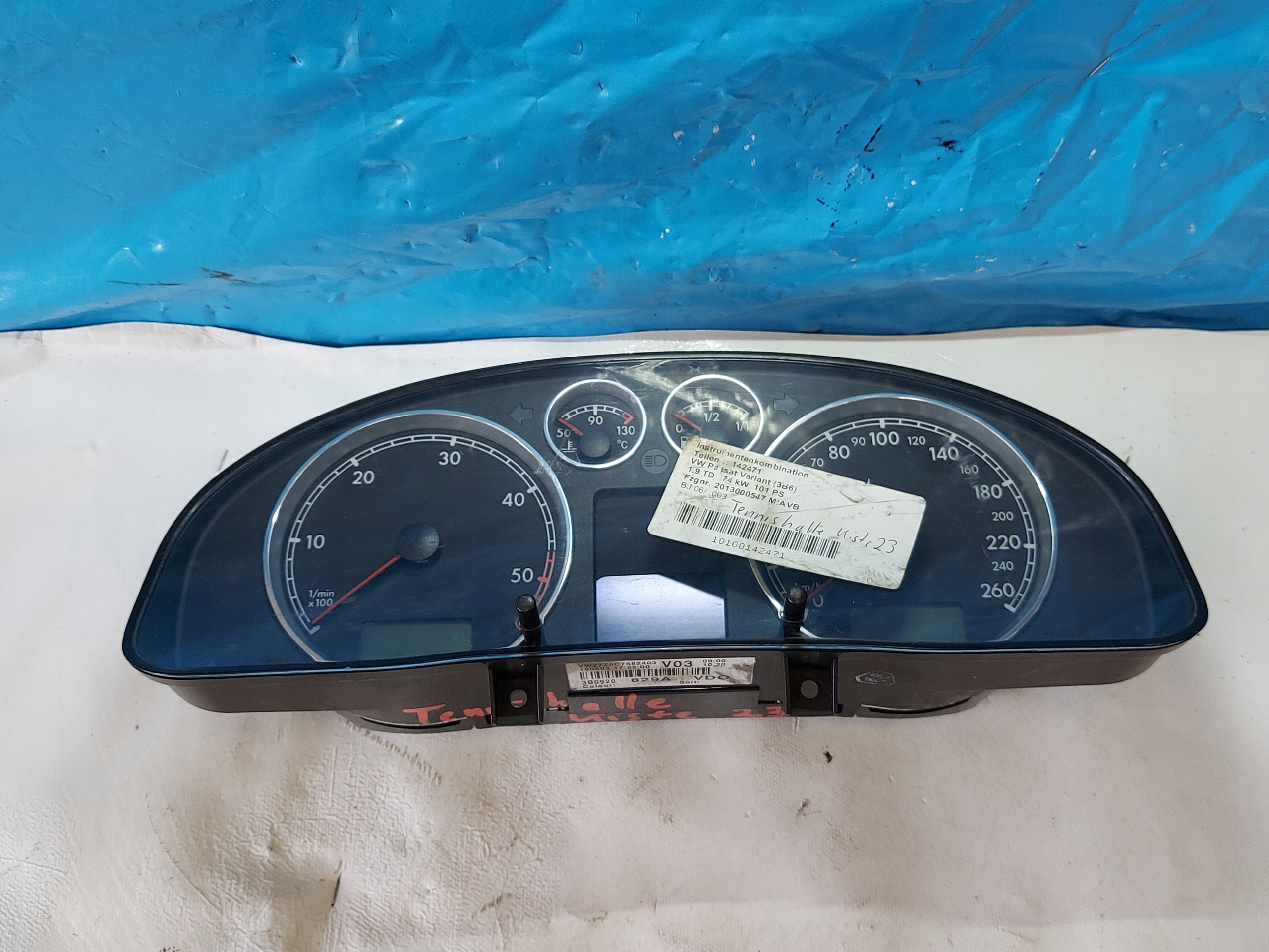 dials clock PASSAT B5 FL 1.9 TDI 3B0920829A