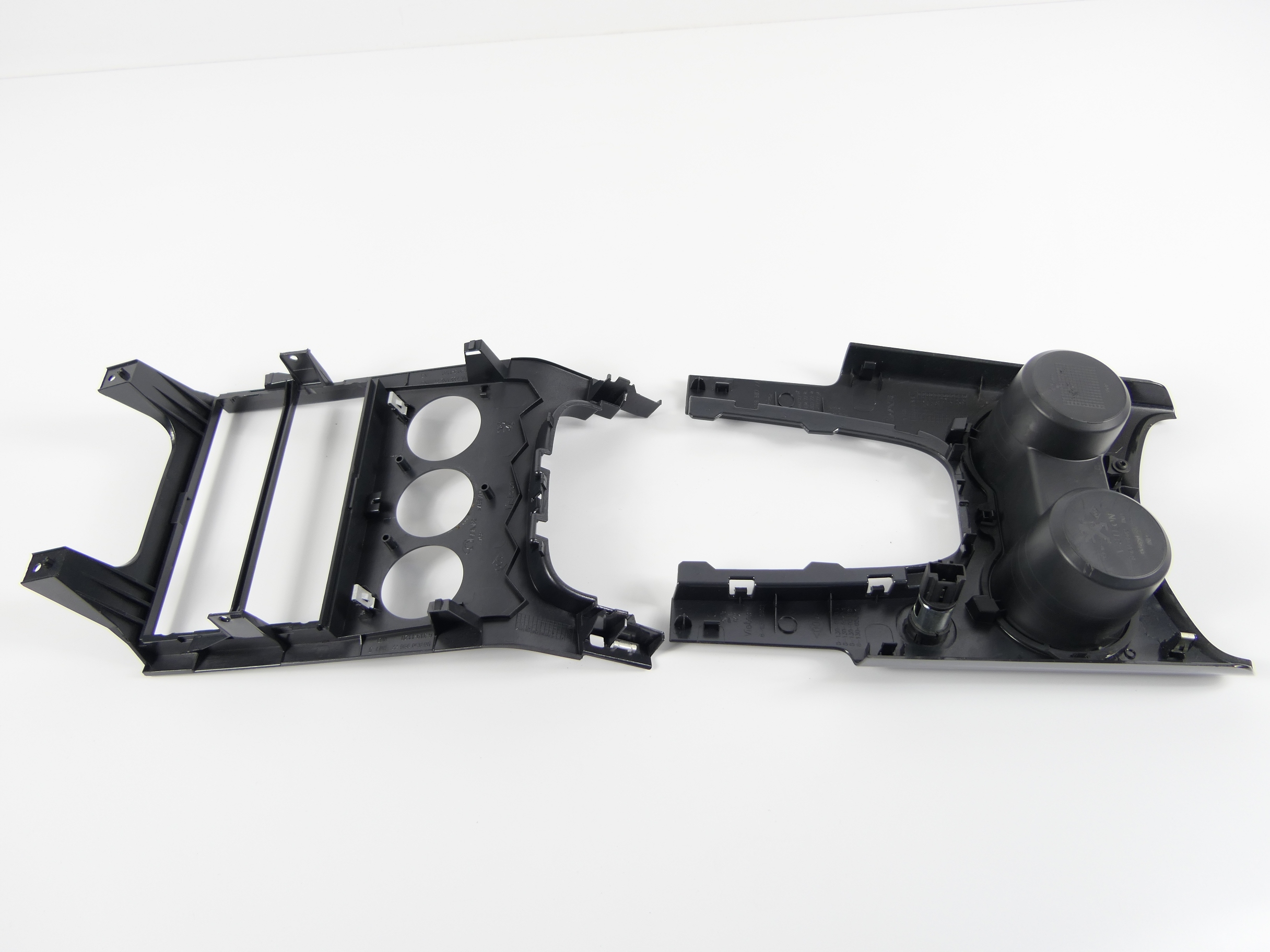 консоль центральная защита передач peugeot 3008 и