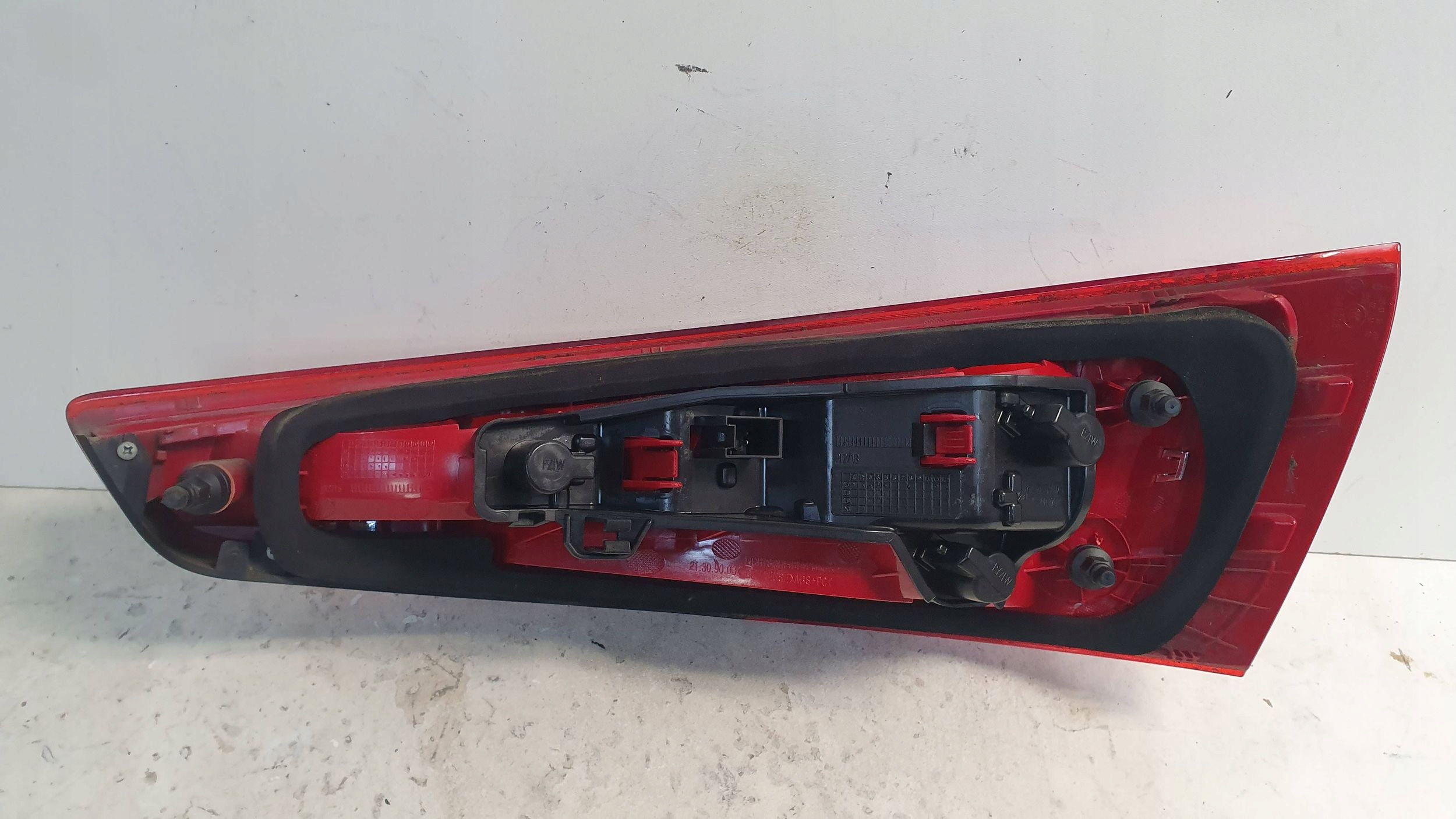 light rear part left 8U0945093 AUDI Q3 11