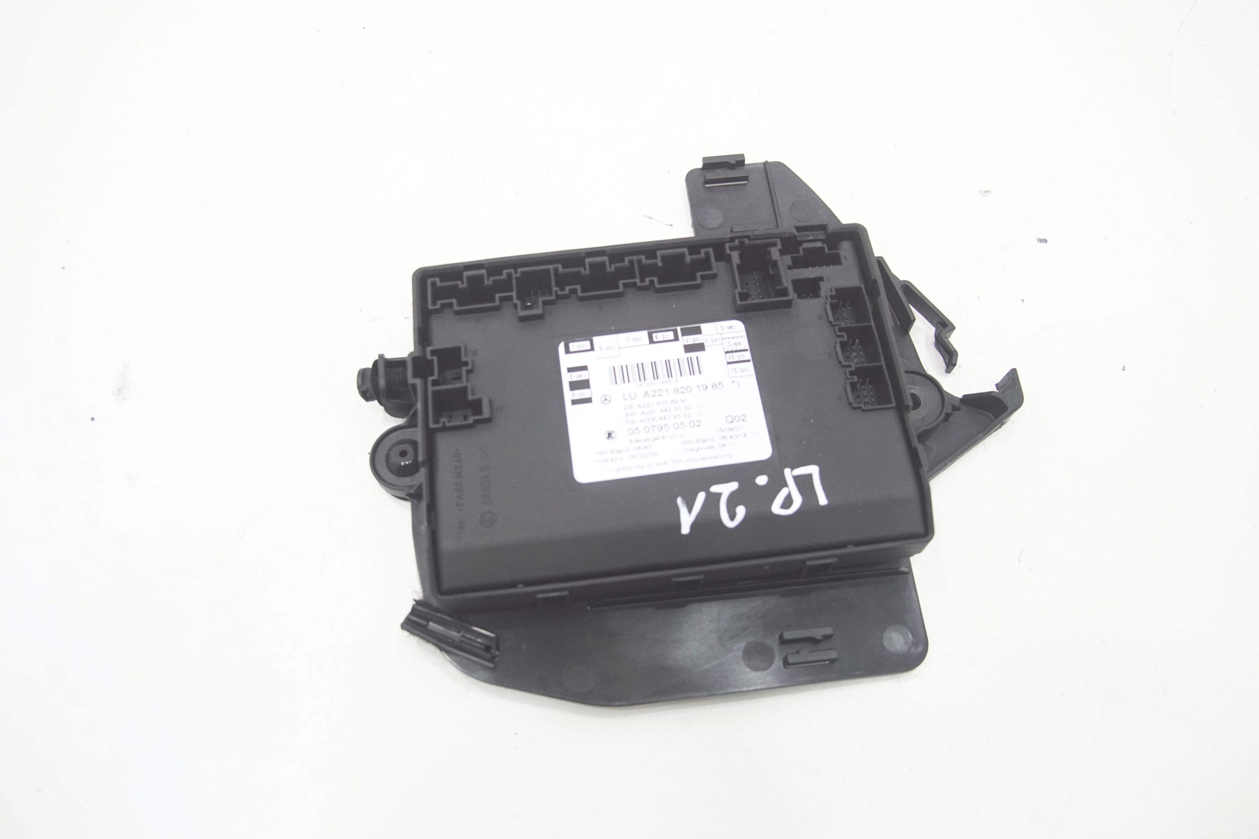 Модуль передньої лівої двері MERCEDES W221 A2218201985