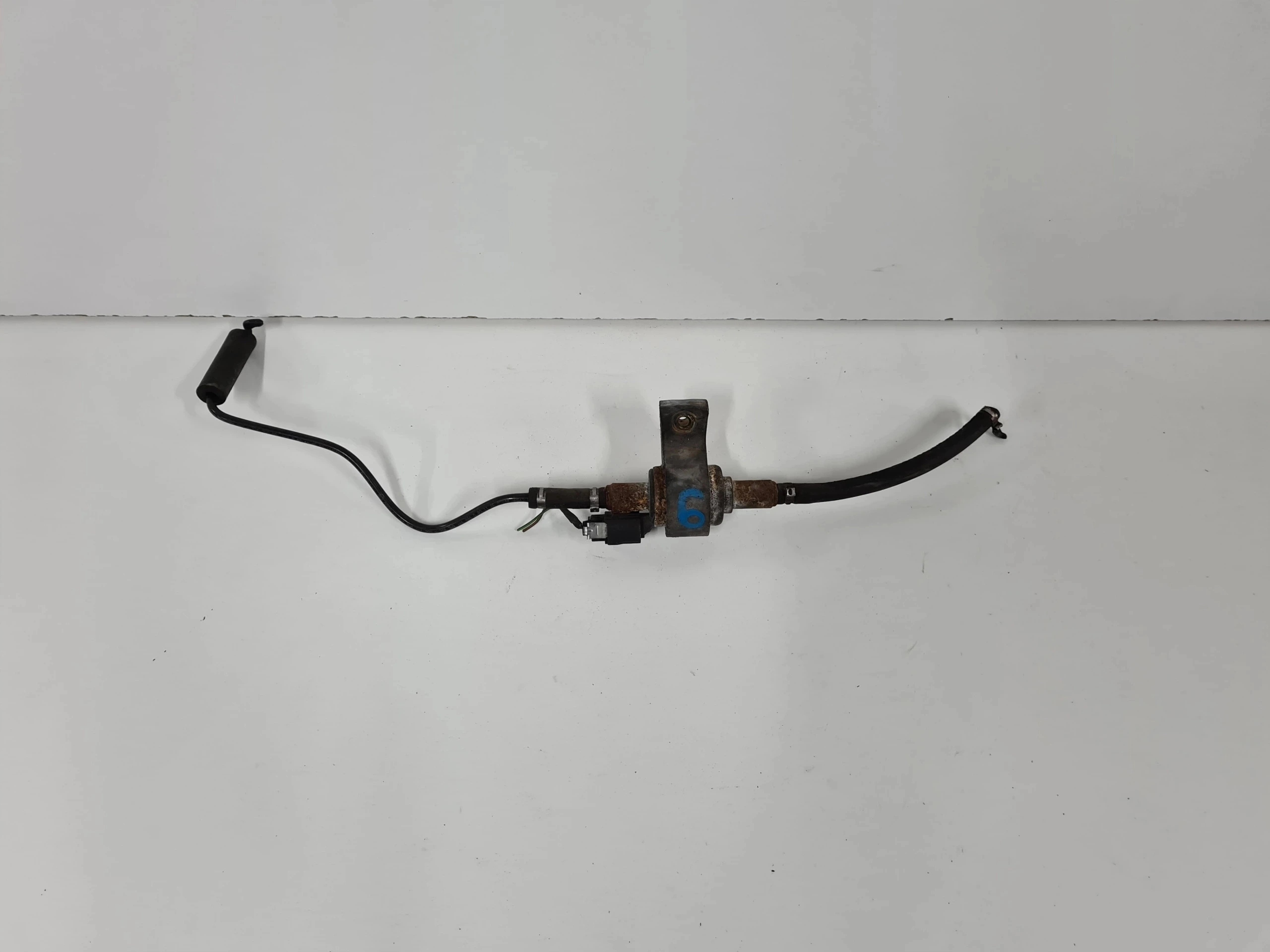 Насос для дозирования топлива WEBASTO 89372A VW T5