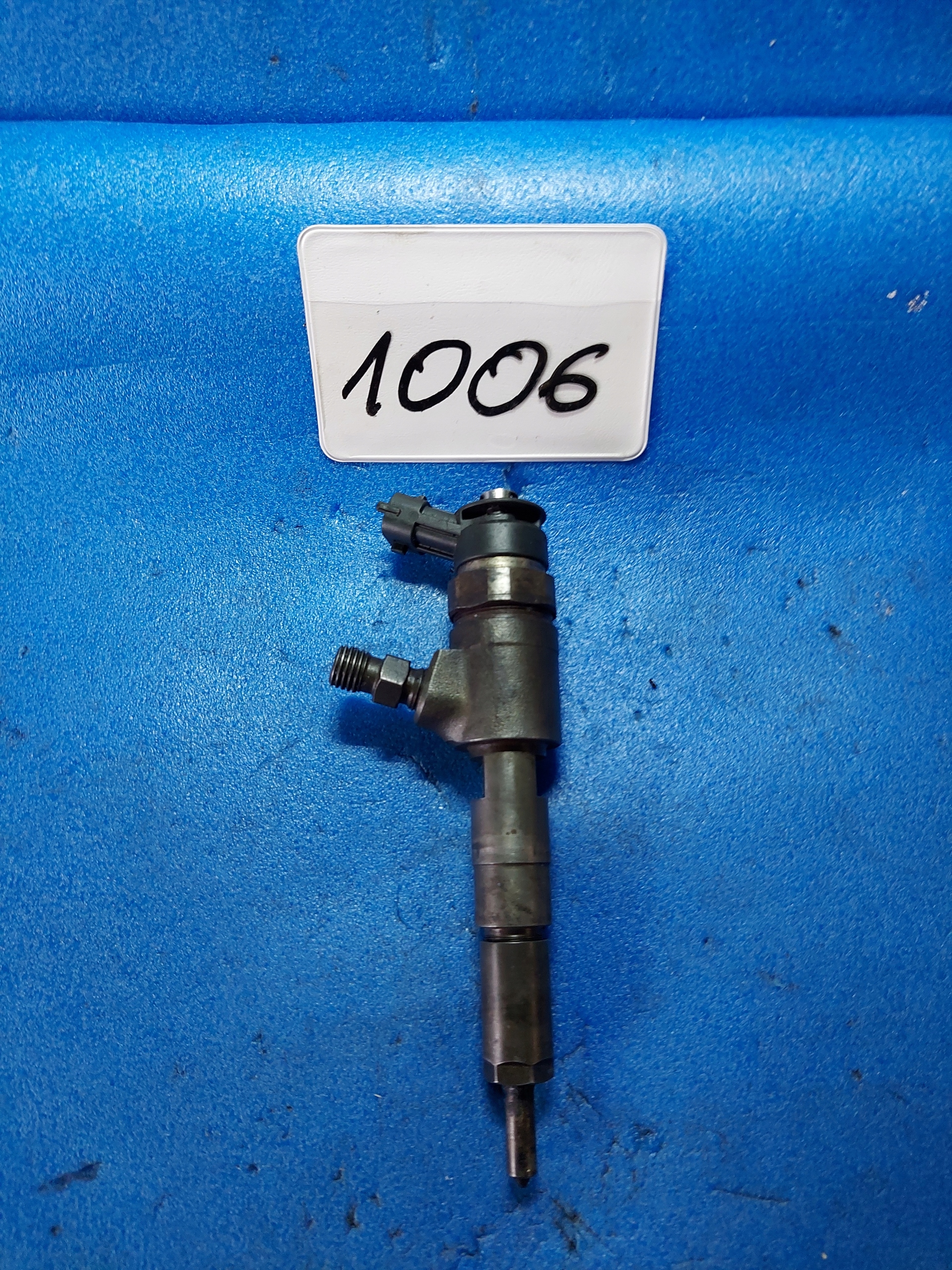 injector PEUGEOT 1.4 HDI 0445110075 BOSCH