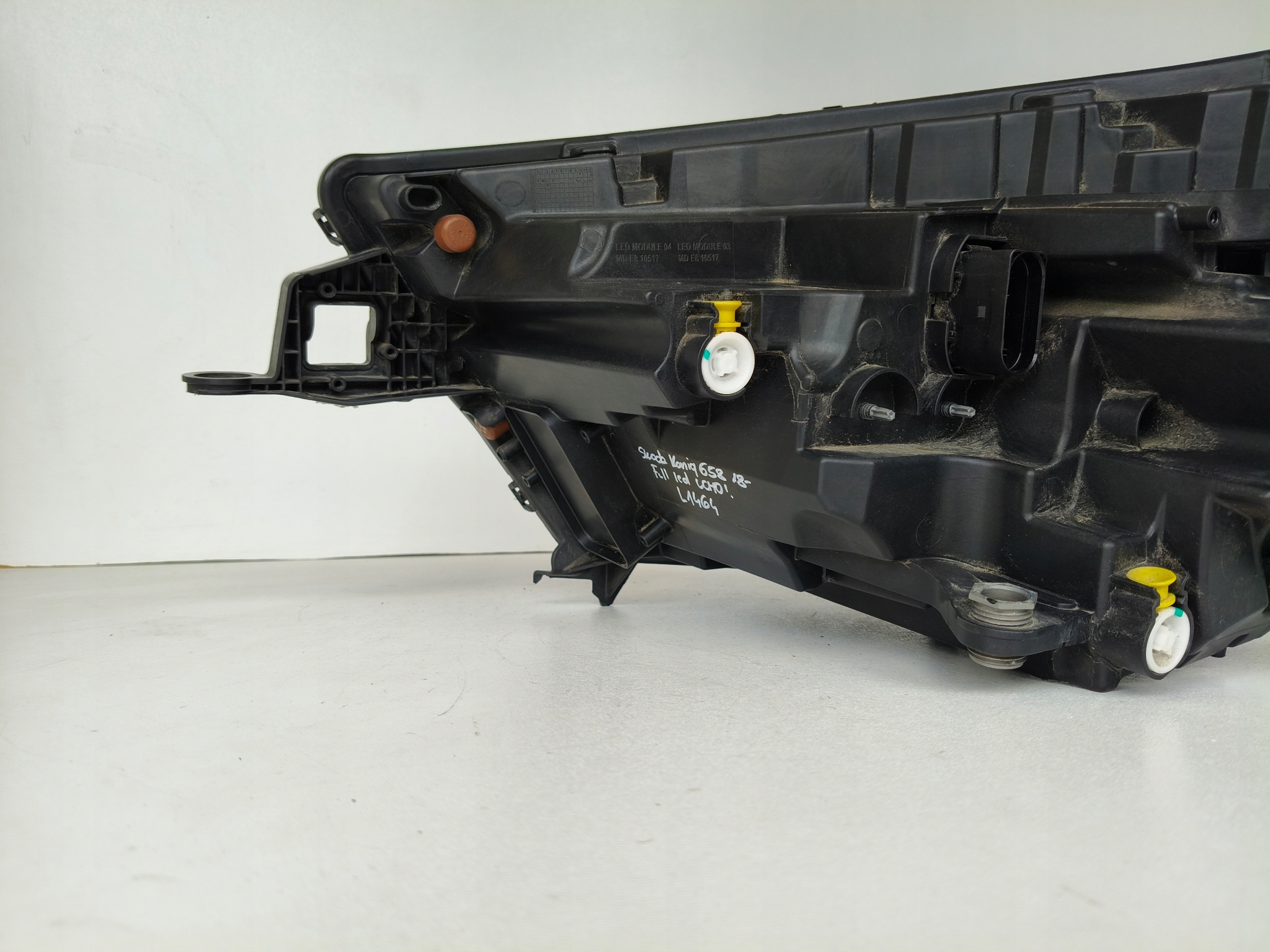 light right REFLEKTOR SKODA KAMIQ 658 18- FULL LED