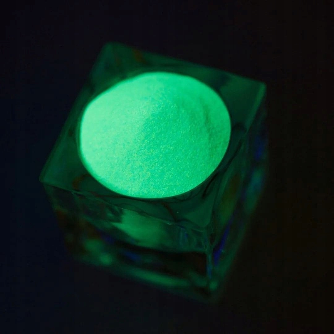 Luminiscenční prášek svítící ve tmě 1 kg