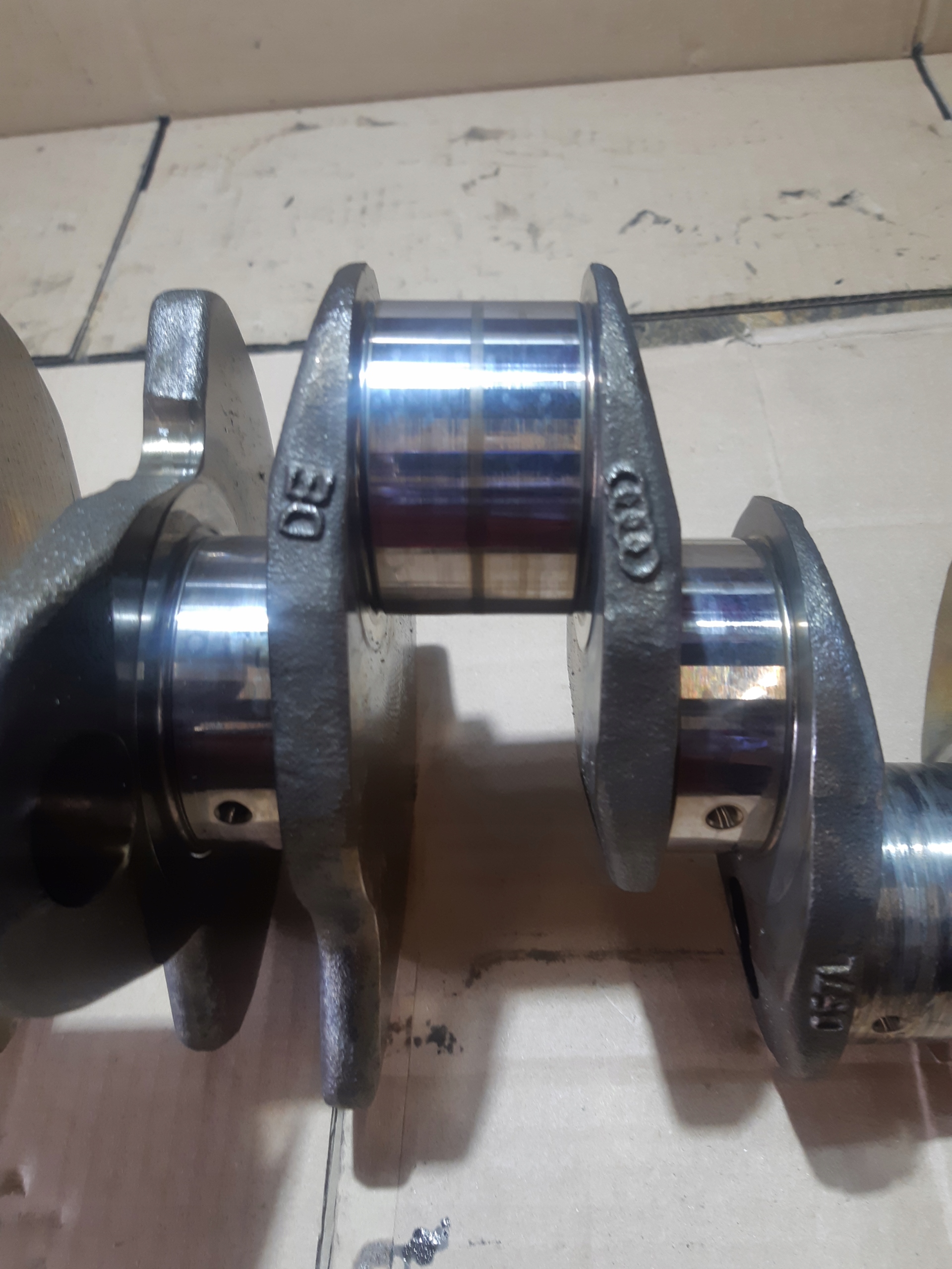 AUDI Q7 4L 4.2 TDI crank 057L
