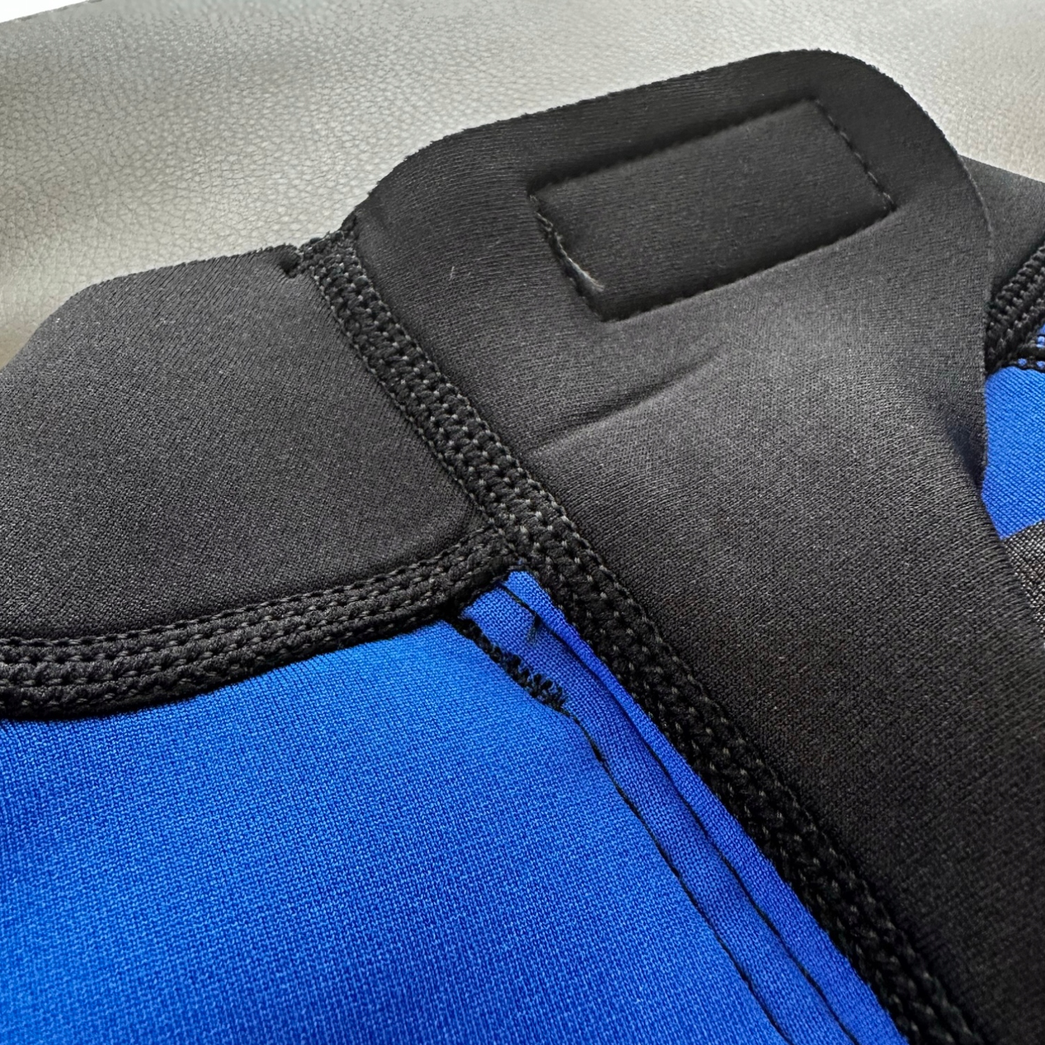 MARES męska pianka neoprenowa MANTA 2.2mm r. M Marka Mares