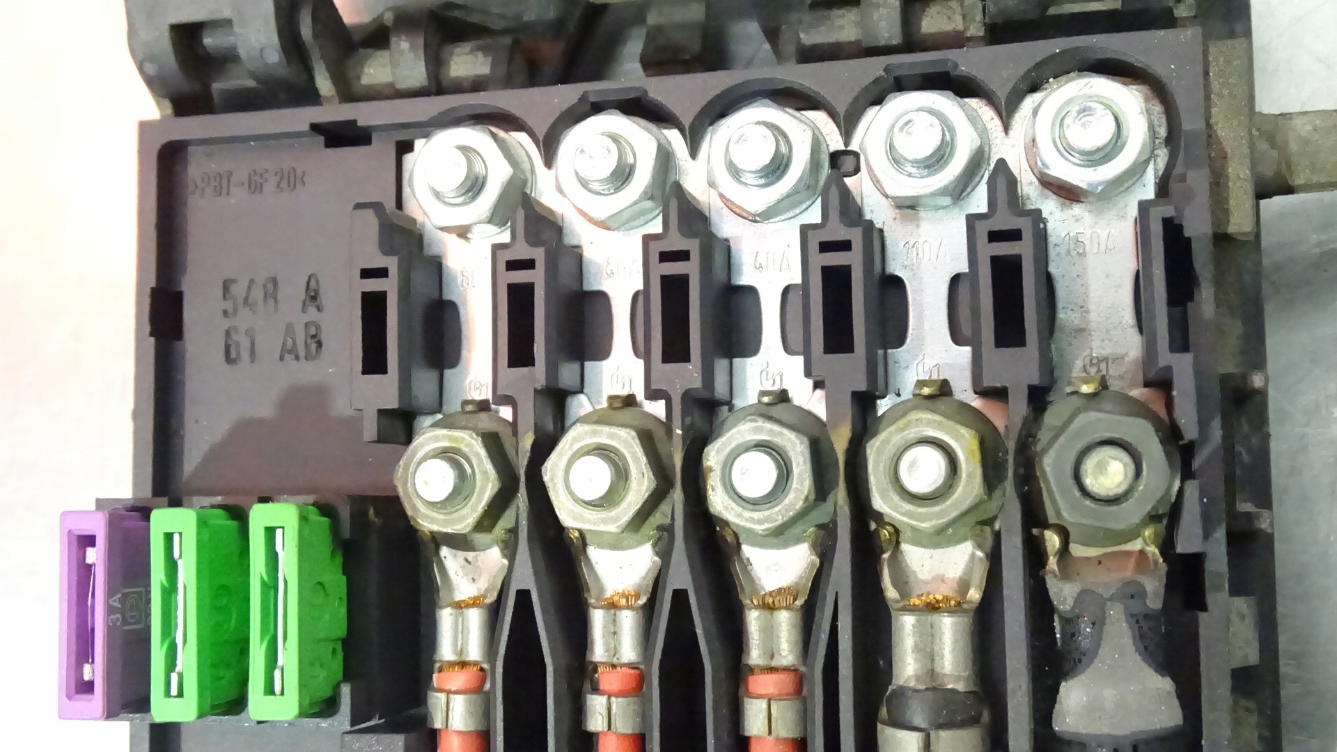 SKRZYNKA BEZPIECZNIKÓW AKUMULATORA FORD GALAXY 1.9 TDI TRW Producent części TRW