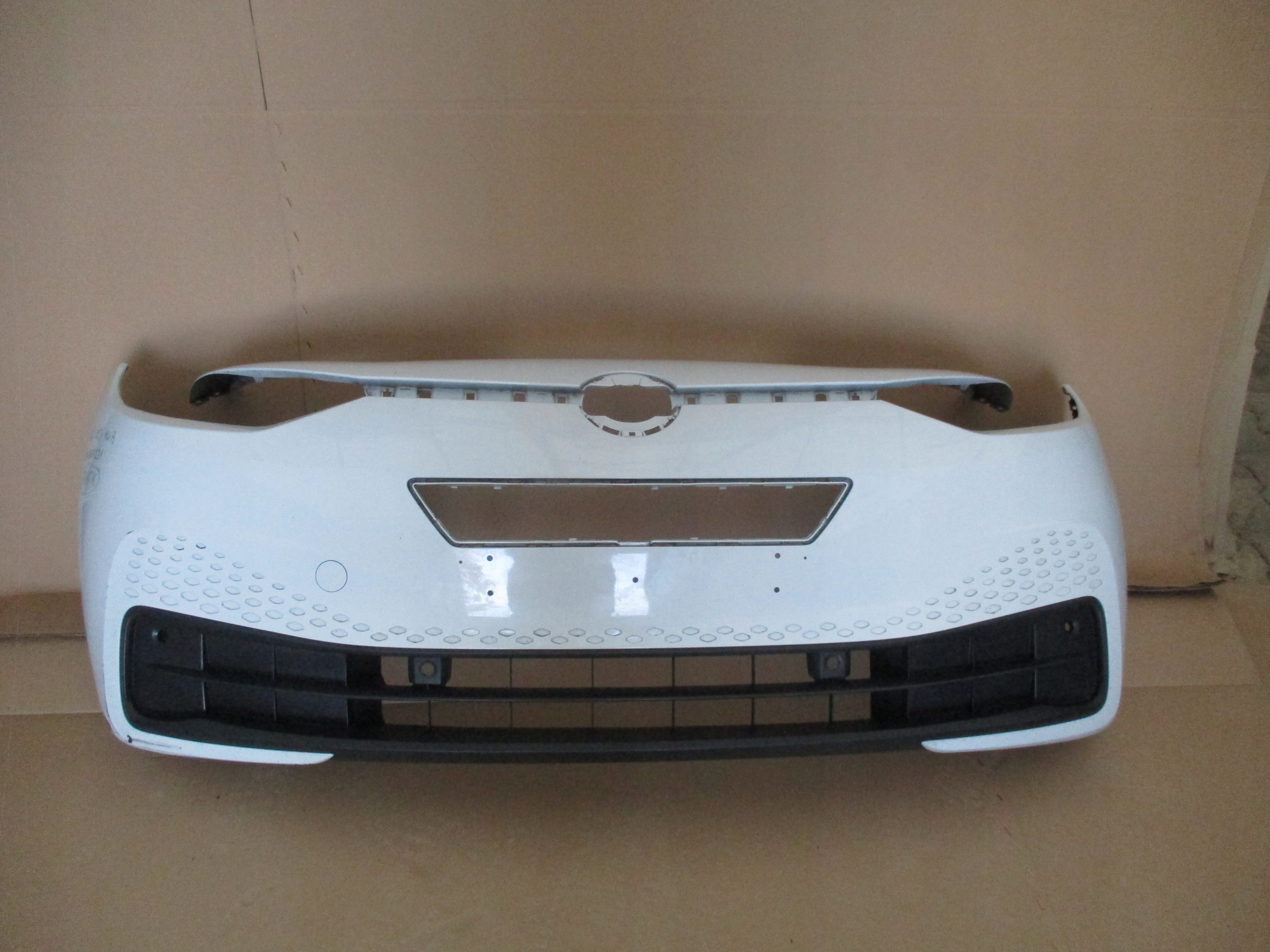 nárazník předek přední VW id3 10A 10A807221