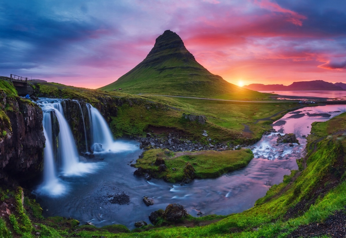 

Fototapeta Flizelinowa Wulkan Kirkjufell 152x104