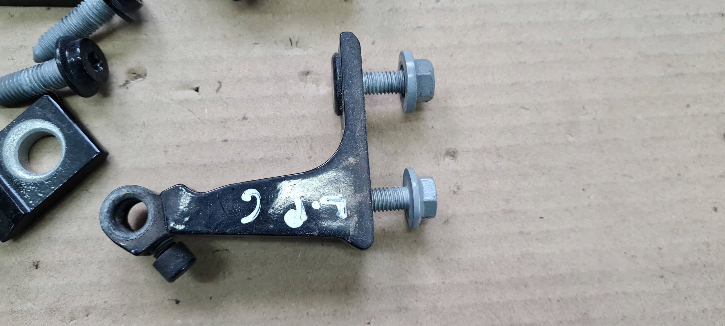 A4 B9 8W S4 hinge hinges door left front KOMPLET LY9B
