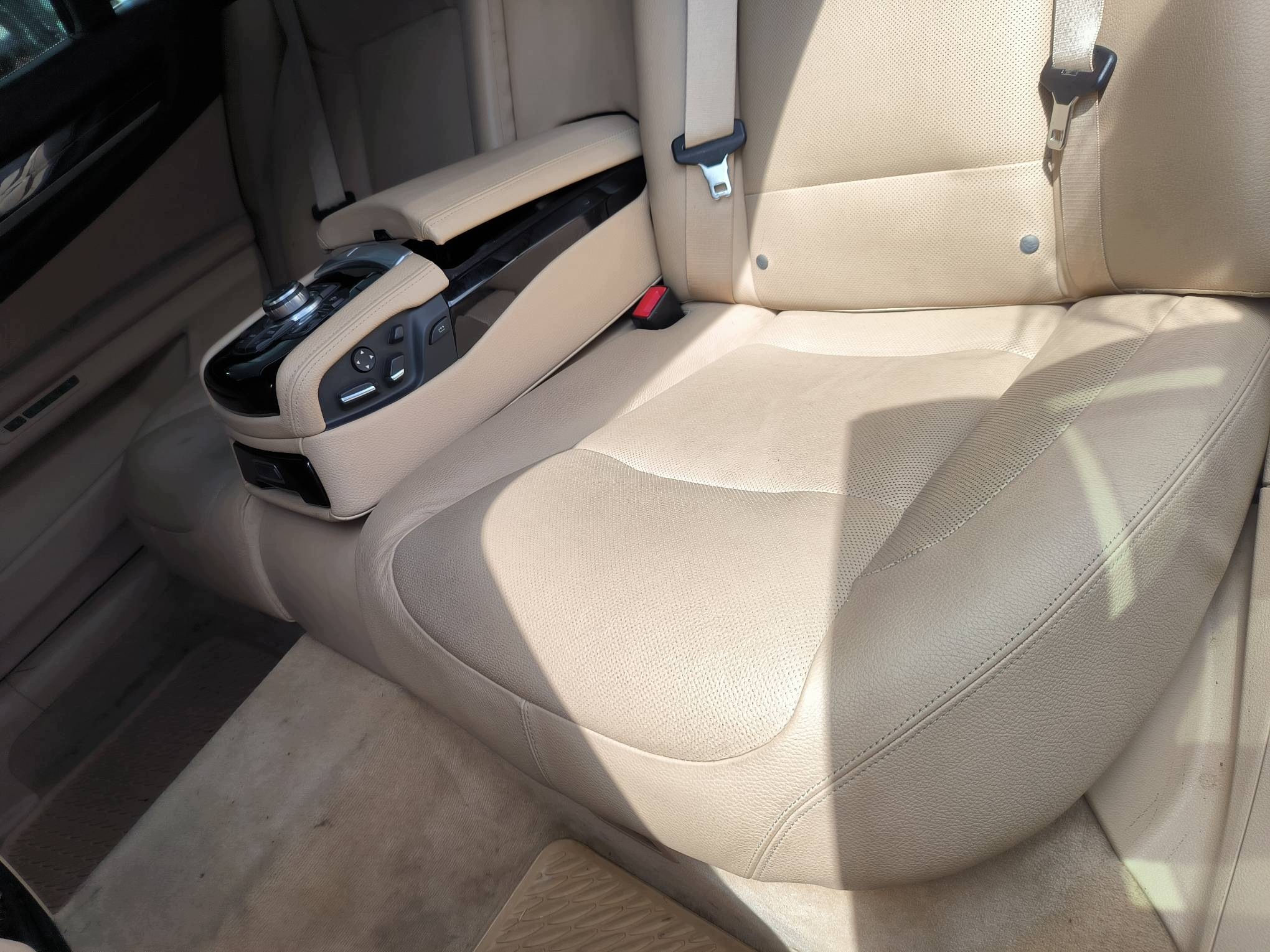 Siège KOMPLET BMW F02 750Li xDrive