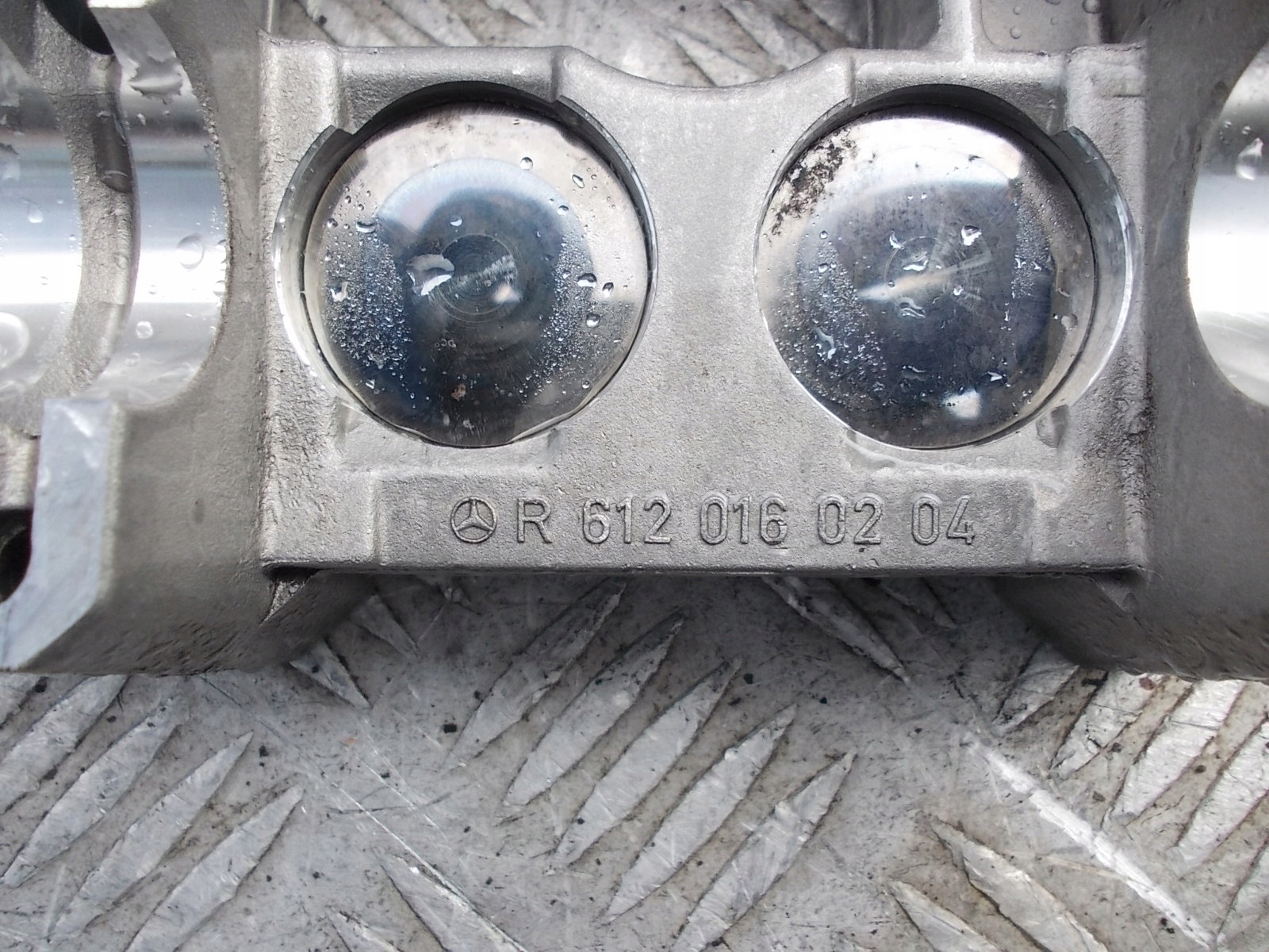 R6120160204 - БАЗА РАСПРЕДЕЛИТЕЛЬНОГО ВАЛА SPRINTER 903 316 CDI 2.7